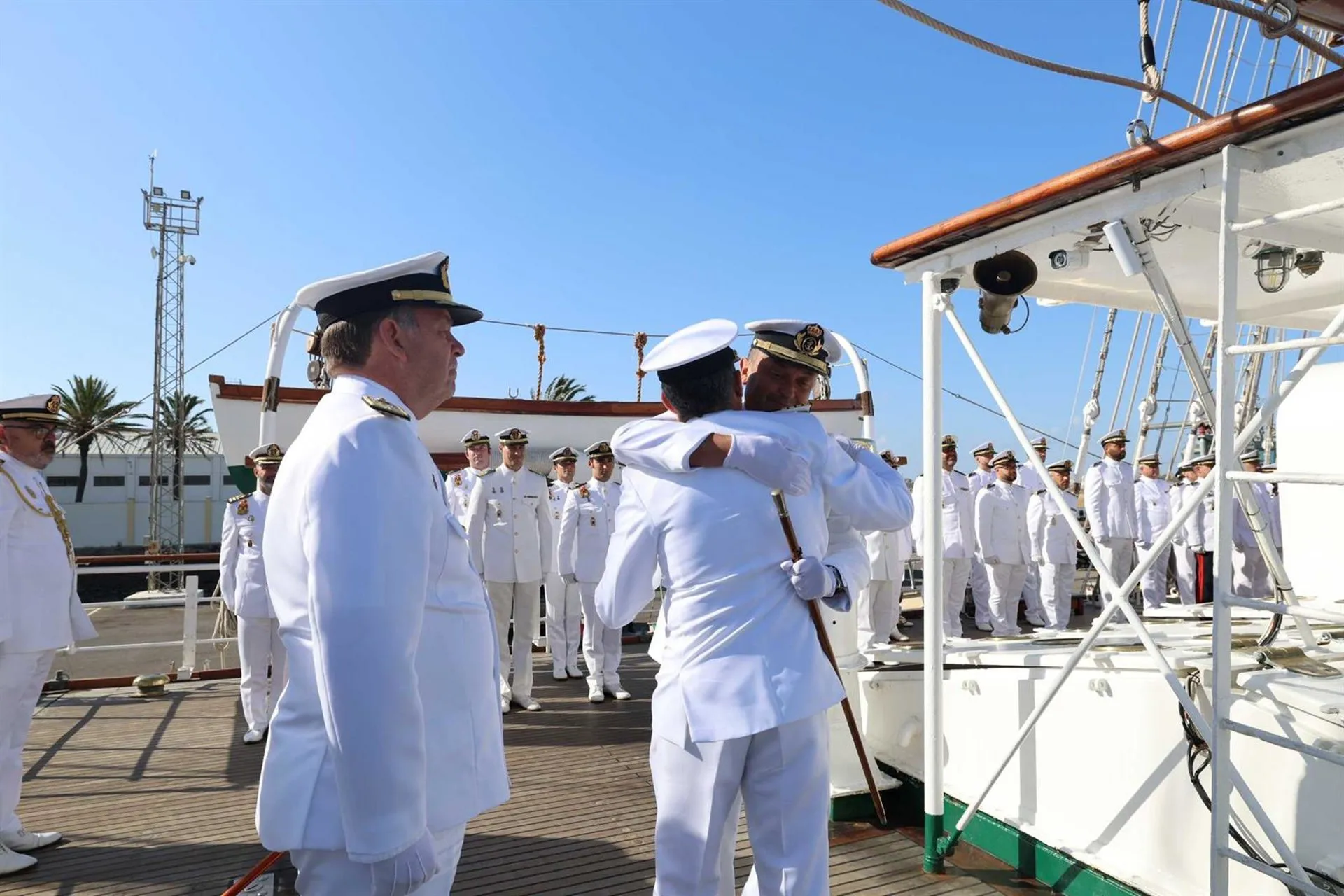 Un momento del acto castrense celebrado en la Base Naval de la Carraca Un momento del acto castrense celebrado en la Base Naval de la Carraca