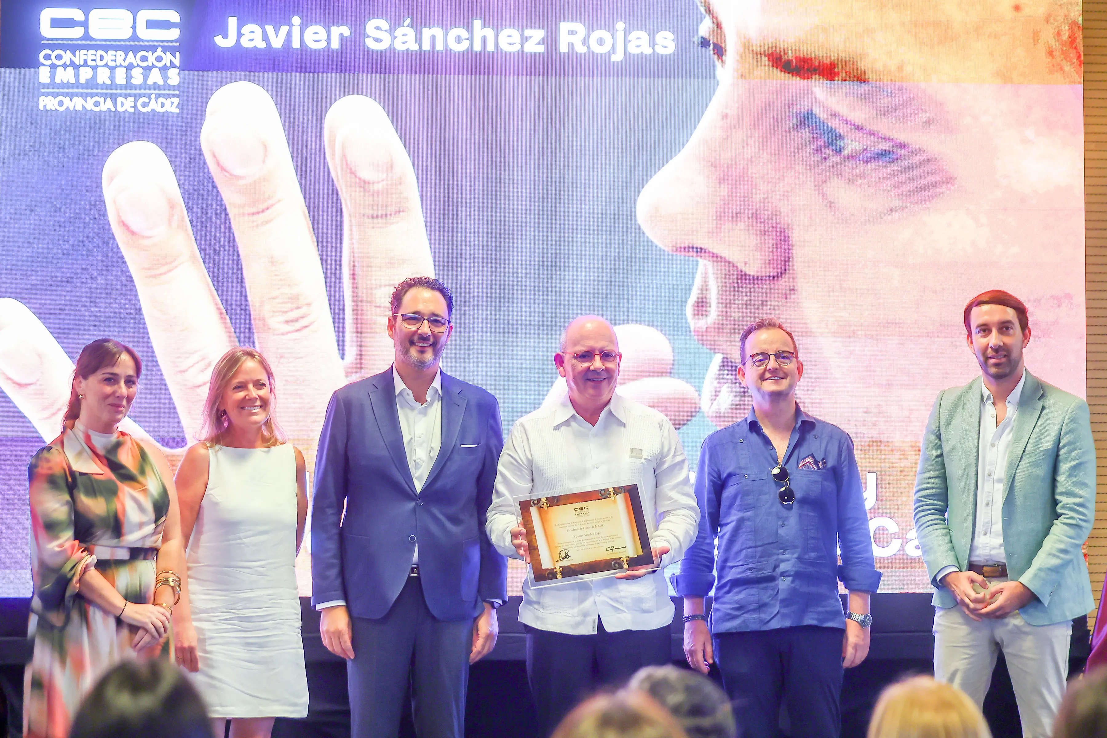 De Izquierda a derecha, Laura Bahamonde, Begoña Romero, José Andrés Santos, Javier Sánchez Rojas, Francisco Arroyal y Juan Antonio Parra De Izquierda a derecha, Laura Bahamonde, Begoña Romero, José Andrés Santos, Javier Sánchez Rojas, Francisco Arroyal y Juan Antonio Parra