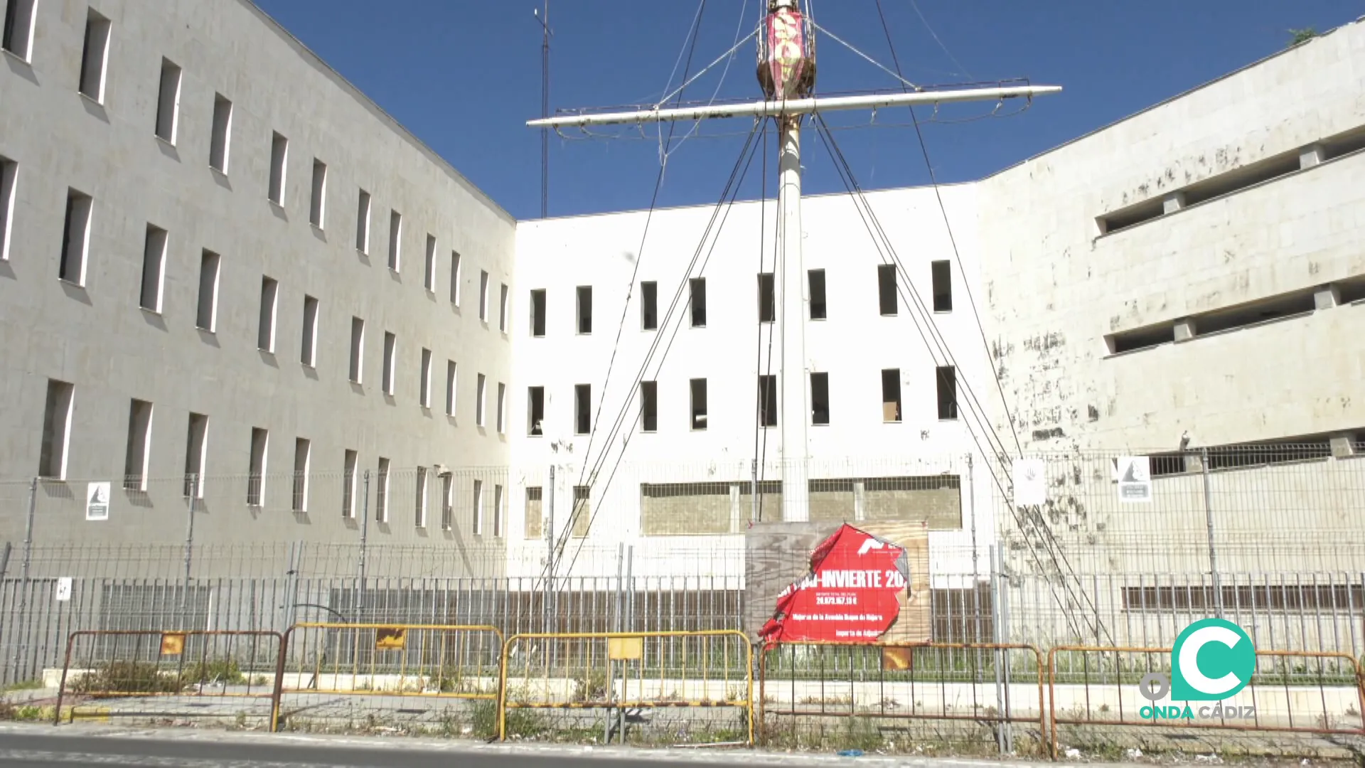Estado actual del edificio en el casco histórico de la ciudad Estado actual del edificio en el casco histórico de la ciudad