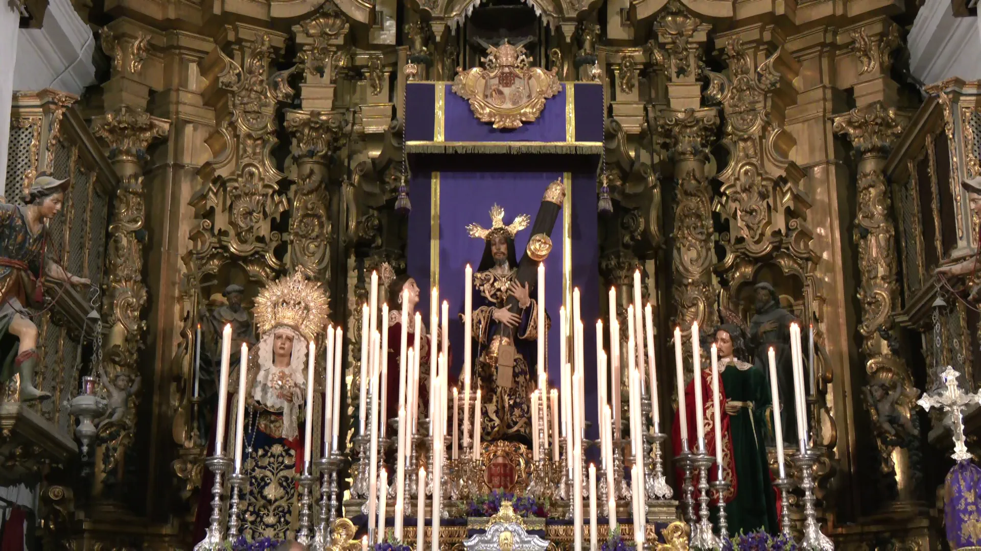 La venerada imagen durante el transcurso de unos cultos celebrados en su templo La venerada imagen durante el transcurso de unos cultos celebrados en su templo