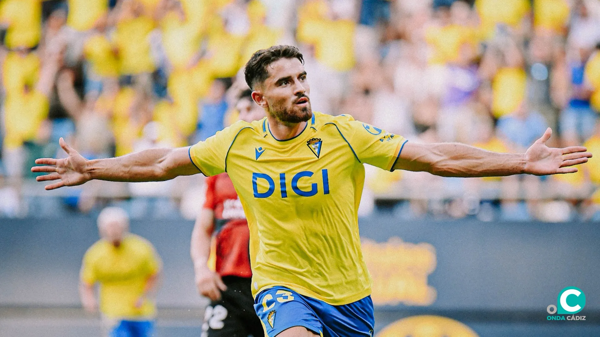 Álvaro García Pascual celebra el tanto de la victoria (Foto: Cádiz CF) Álvaro García Pascual celebra el tanto de la victoria (Foto: Cádiz CF)