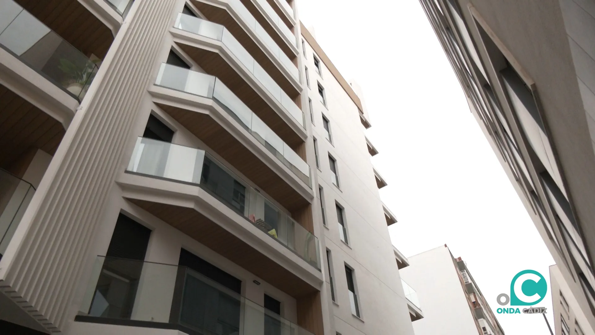 Inmueble residencial Las Cortes, donde se ha producido esta mañana el incendio. Inmueble residencial Las Cortes, donde se ha producido esta mañana el incendio.