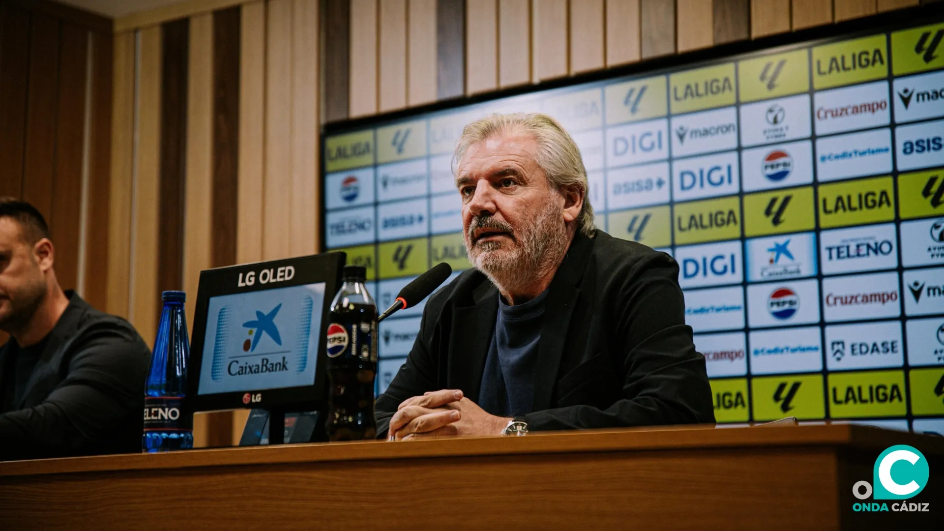 Manuel Vizcaíno durante la comparecencia de prensa (Foto: Cádiz CF) Manuel Vizcaíno durante la comparecencia de prensa (Foto: Cádiz CF)