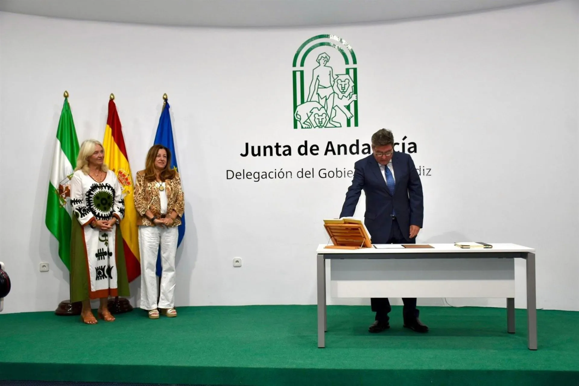 Un momento del acto celebrado este miércoles Un momento del acto celebrado este miércoles