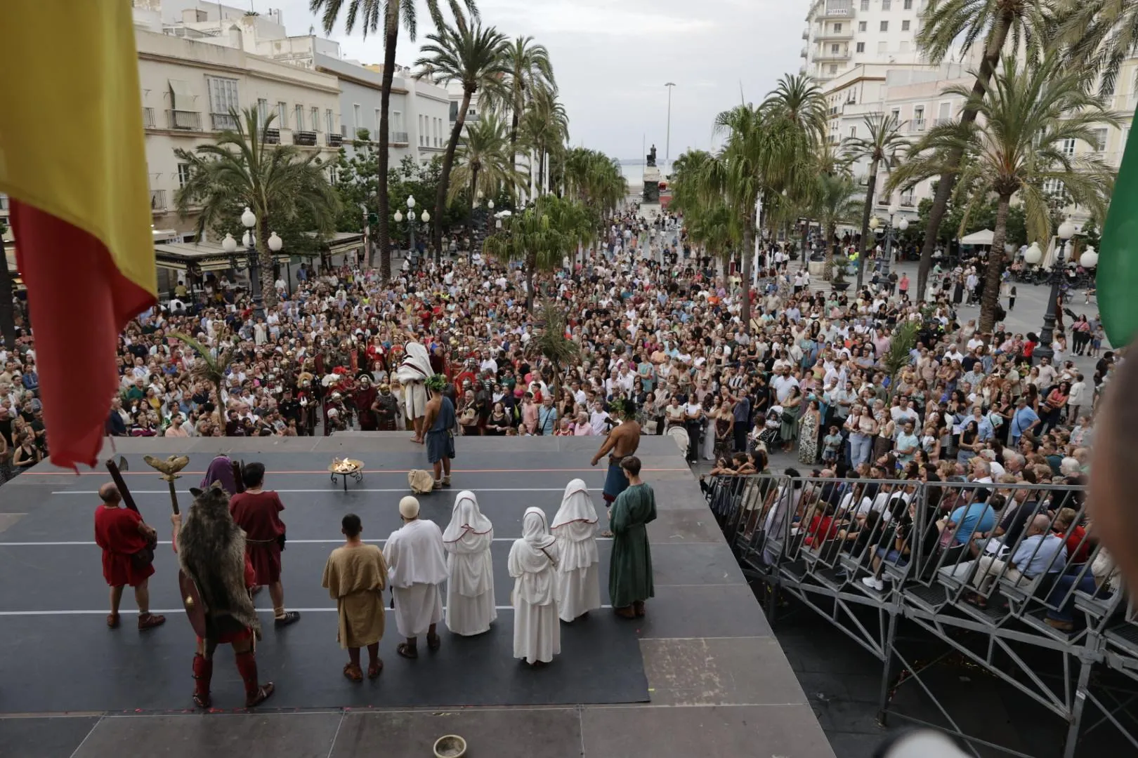 Escenificación de la procesión de triunfo de Balbo el Menor en San Juan de Dios. Escenificación de la procesión de triunfo de Balbo el Menor en San Juan de Dios.