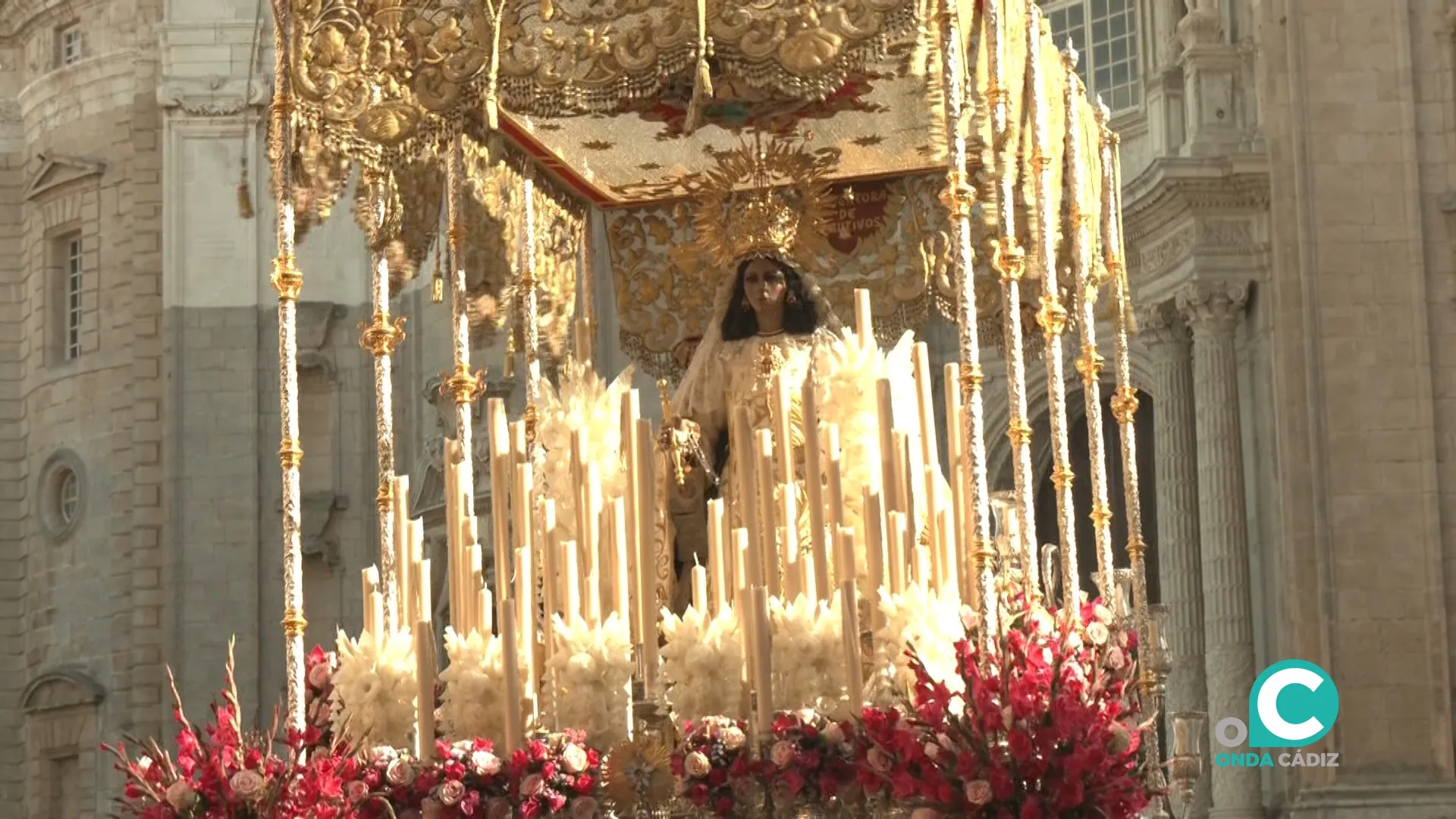 Procesión de la Virgen de la Merced por las calles de Cádiz. Procesión de la Virgen de la Merced por las calles de Cádiz.