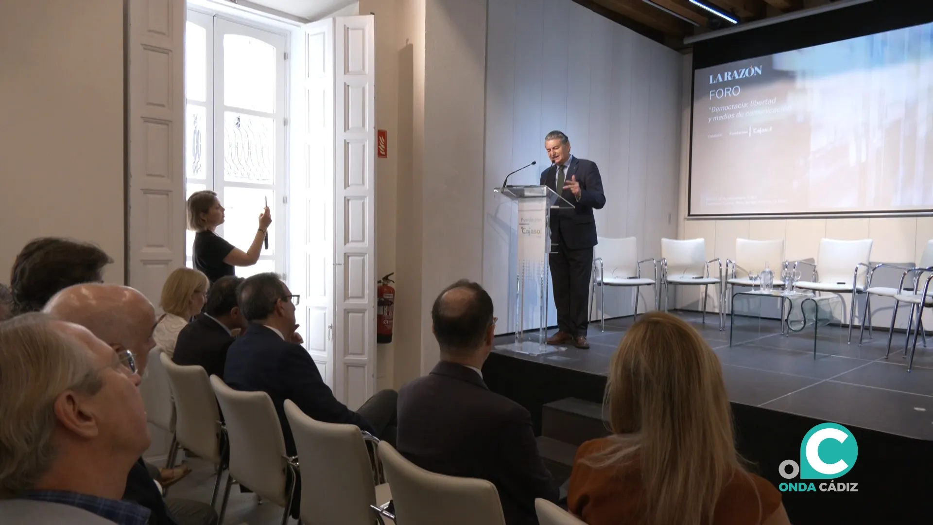 Antonio Sanz inaugura el foro 'Democracia: libertad y medios de comunicación'. Antonio Sanz inaugura el foro 'Democracia: libertad y medios de comunicación'.