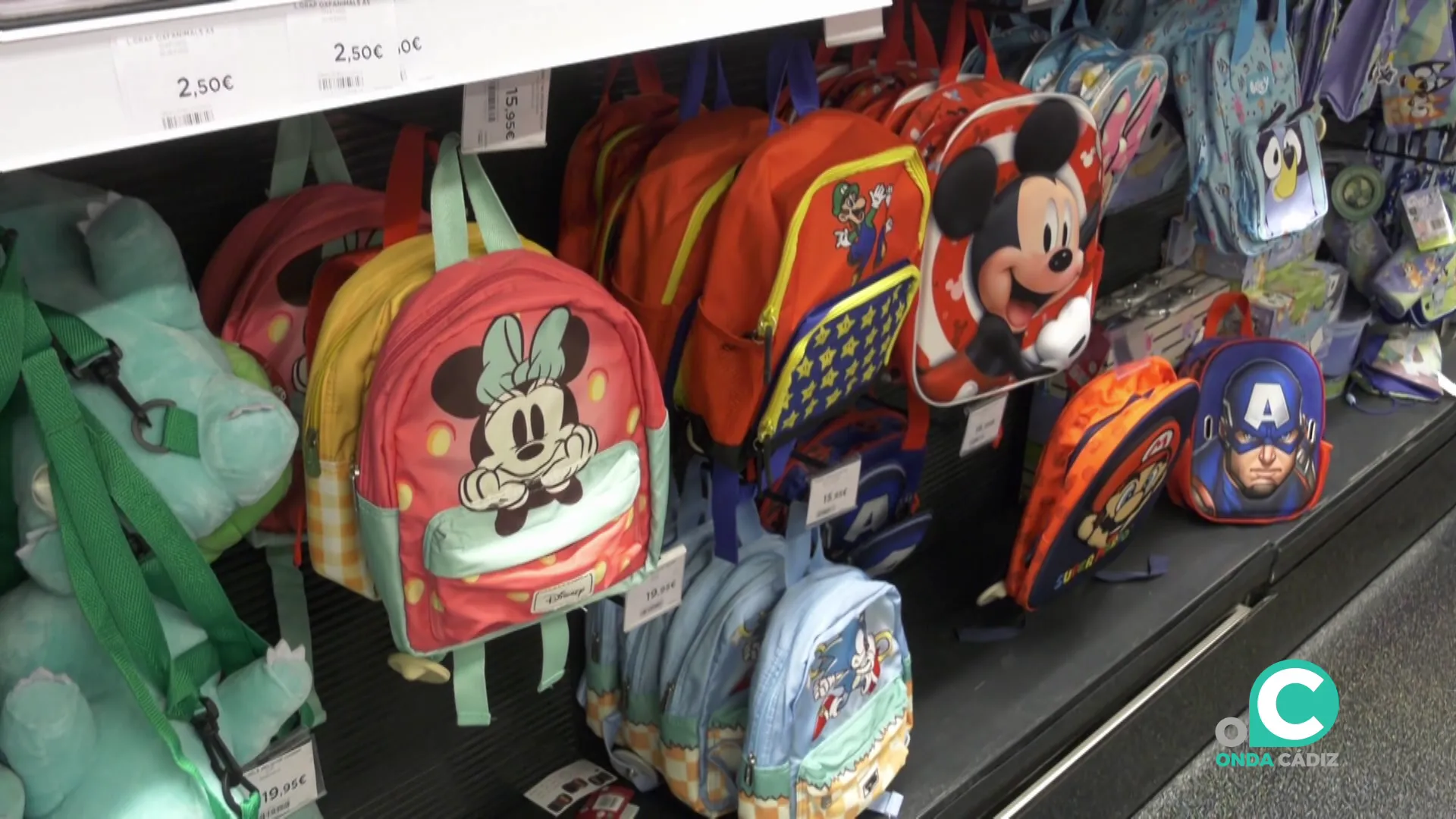 Artículos de material escolar en una tienda de la capital gaditana Artículos de material escolar en una tienda de la capital gaditana
