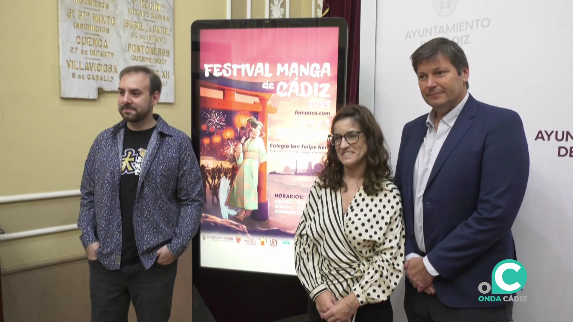 Organizadores y autoridades durante la presentación de la cita en el Ayuntamiento de Cádiz