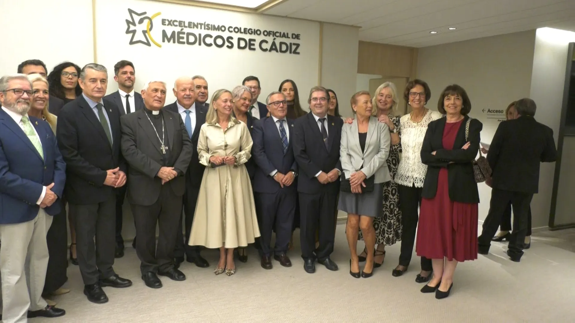 Foto de familia del acto celebrado este viernes.