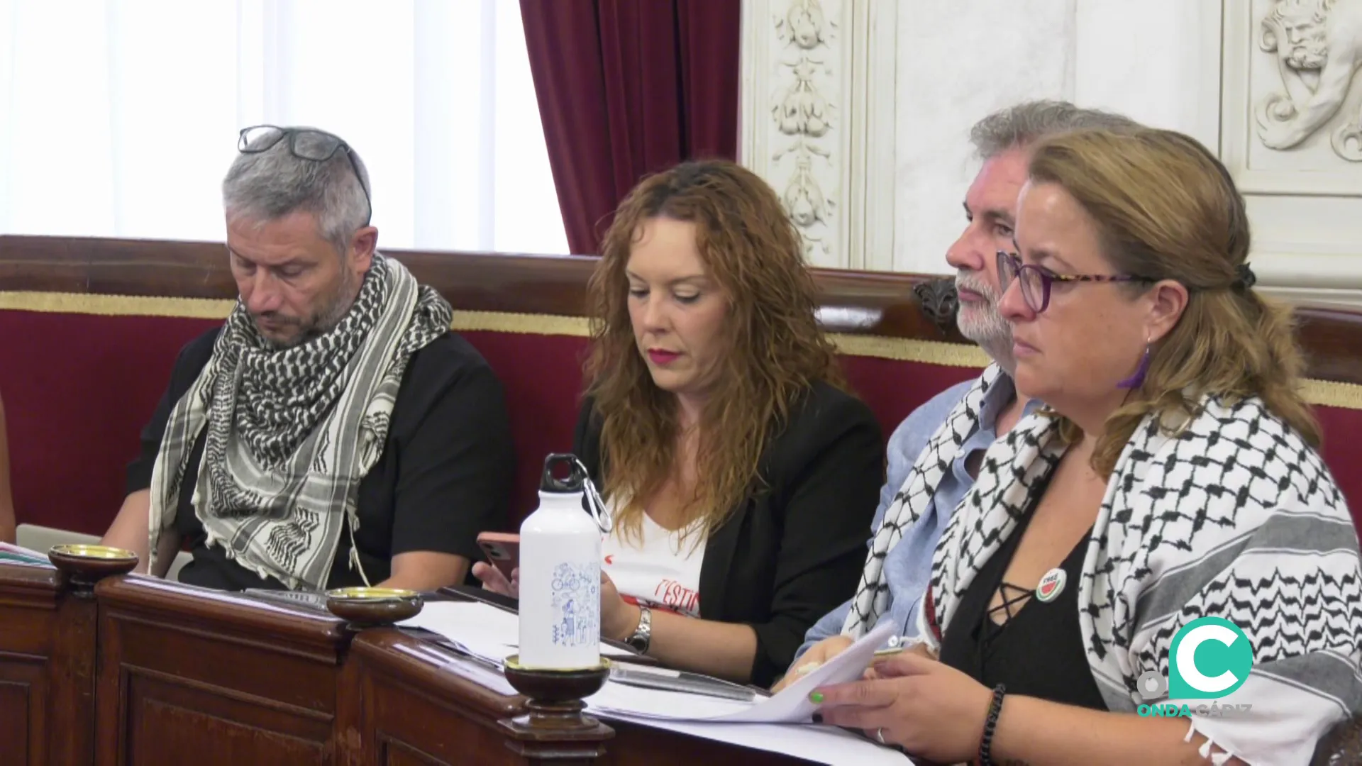 Concejales de la formación durante el desarrollo de un Pleno