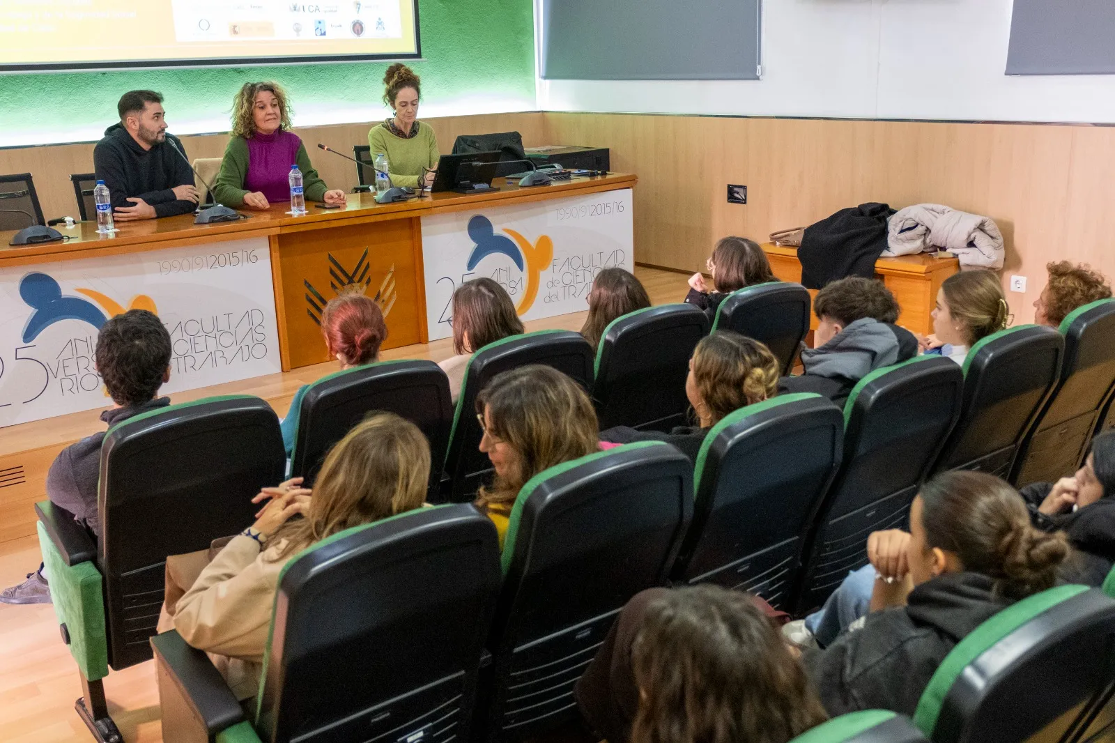 Intervención de Vanesa Hervías Parejo, doctora en Ciencias Políticas y Sociología