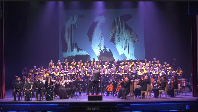 El recital se ha celebrado en el Gran Teatro Falla de Cádiz