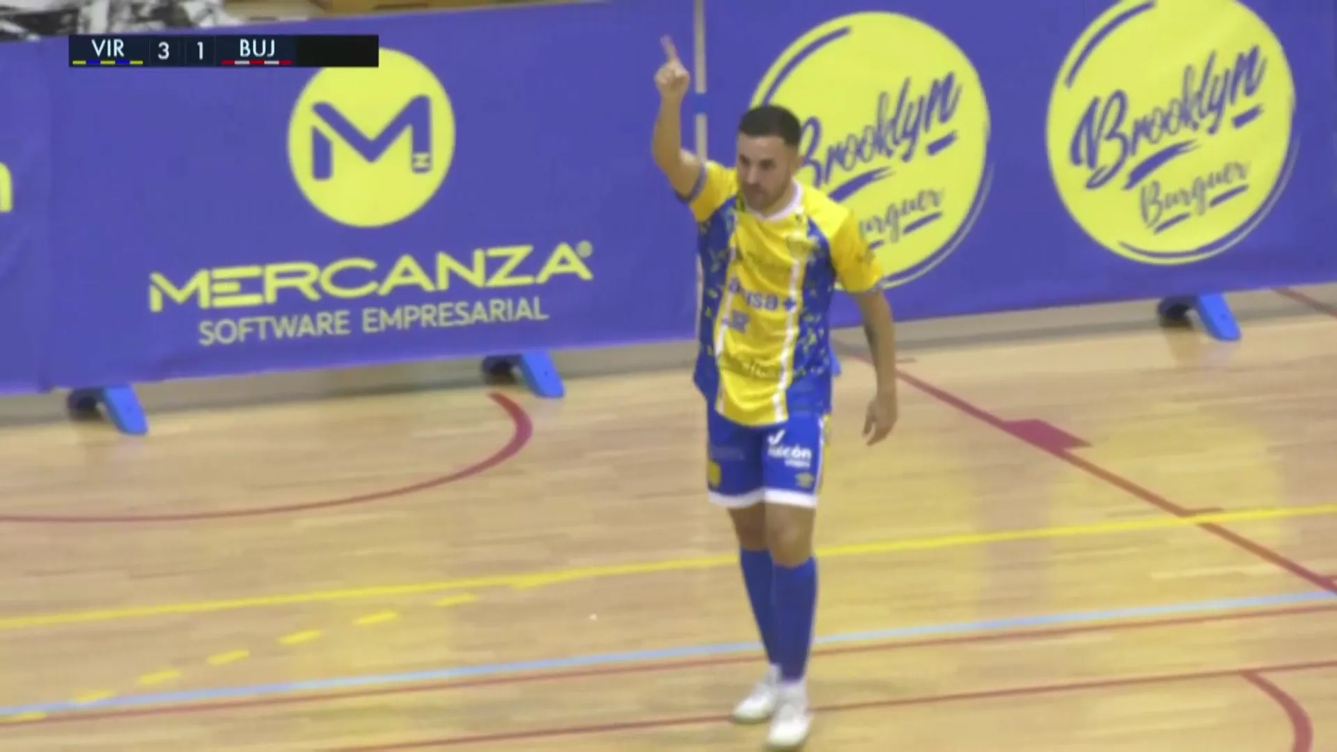 Andresito celebra uno de los goles del pasado domingo que dieron el triunfo ante el Bujalance