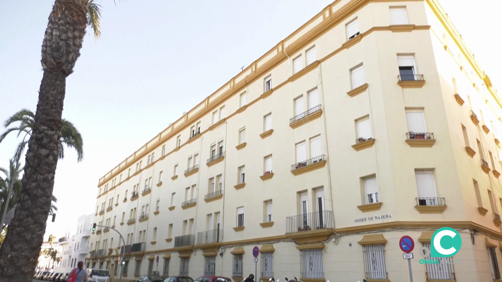 Fachada de vivienda en el casco histórico de la capital gaditana