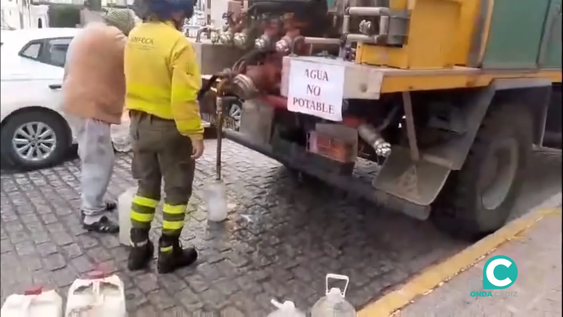 Efectivos de Infoca trabajan en varios municipios afectados por el temporal. 