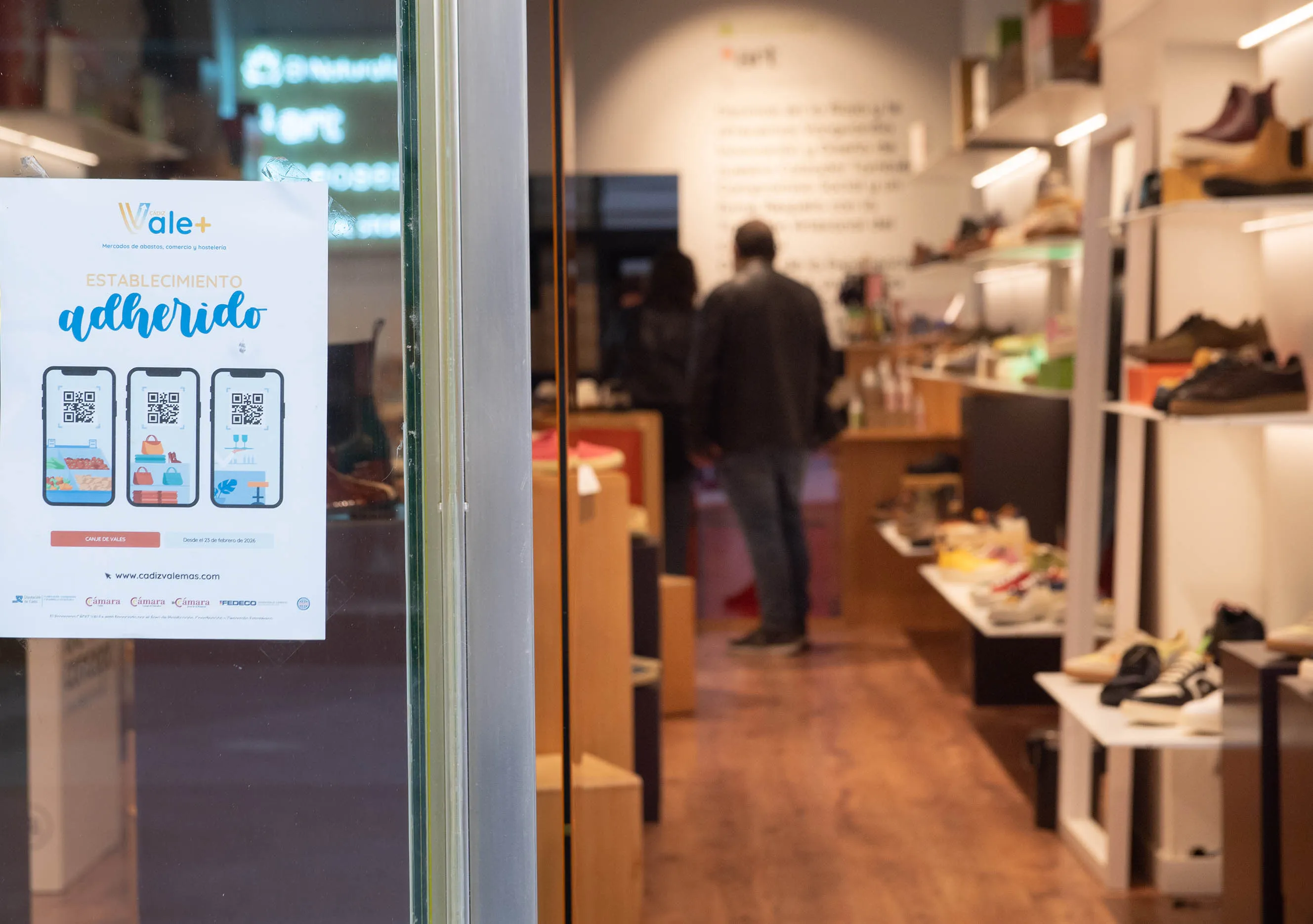 Establecimiento adherido a la campaña Cádiz Vale Más. 