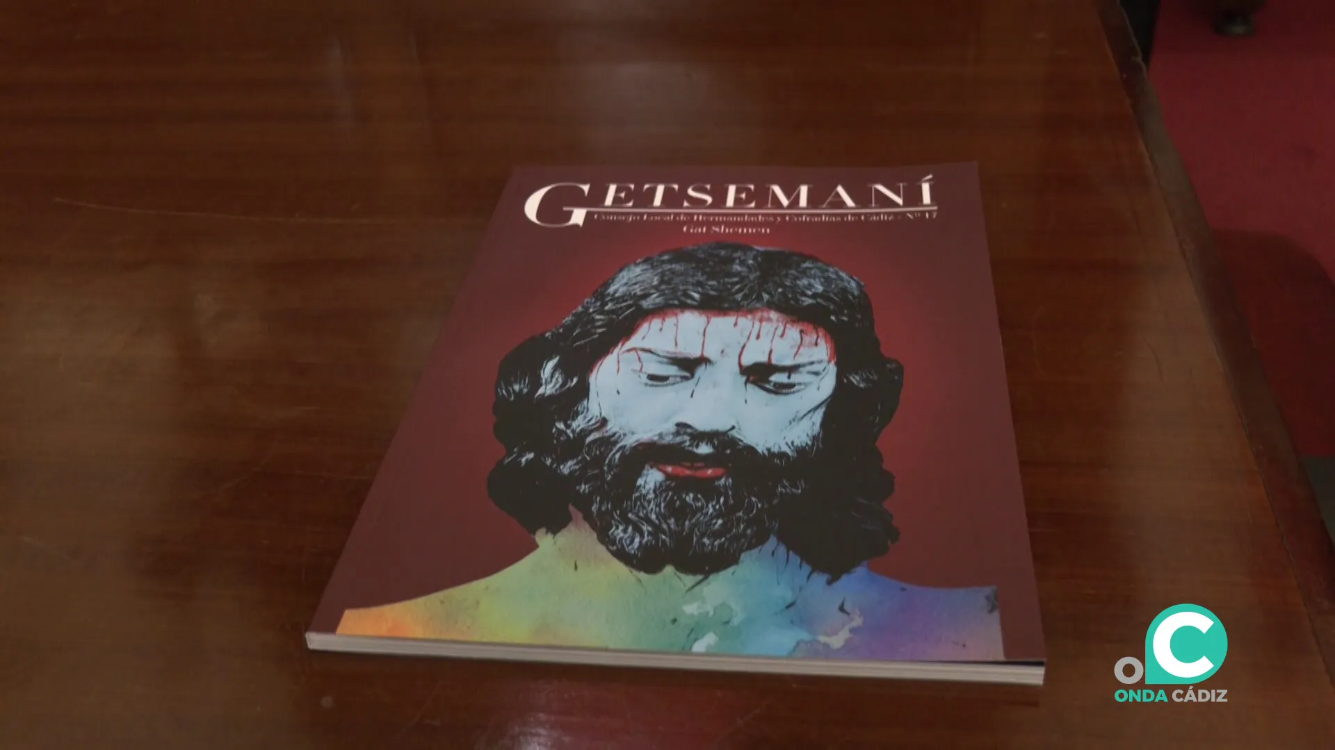 Detalla de la portada editada desde el Consejo de Hermandades. 