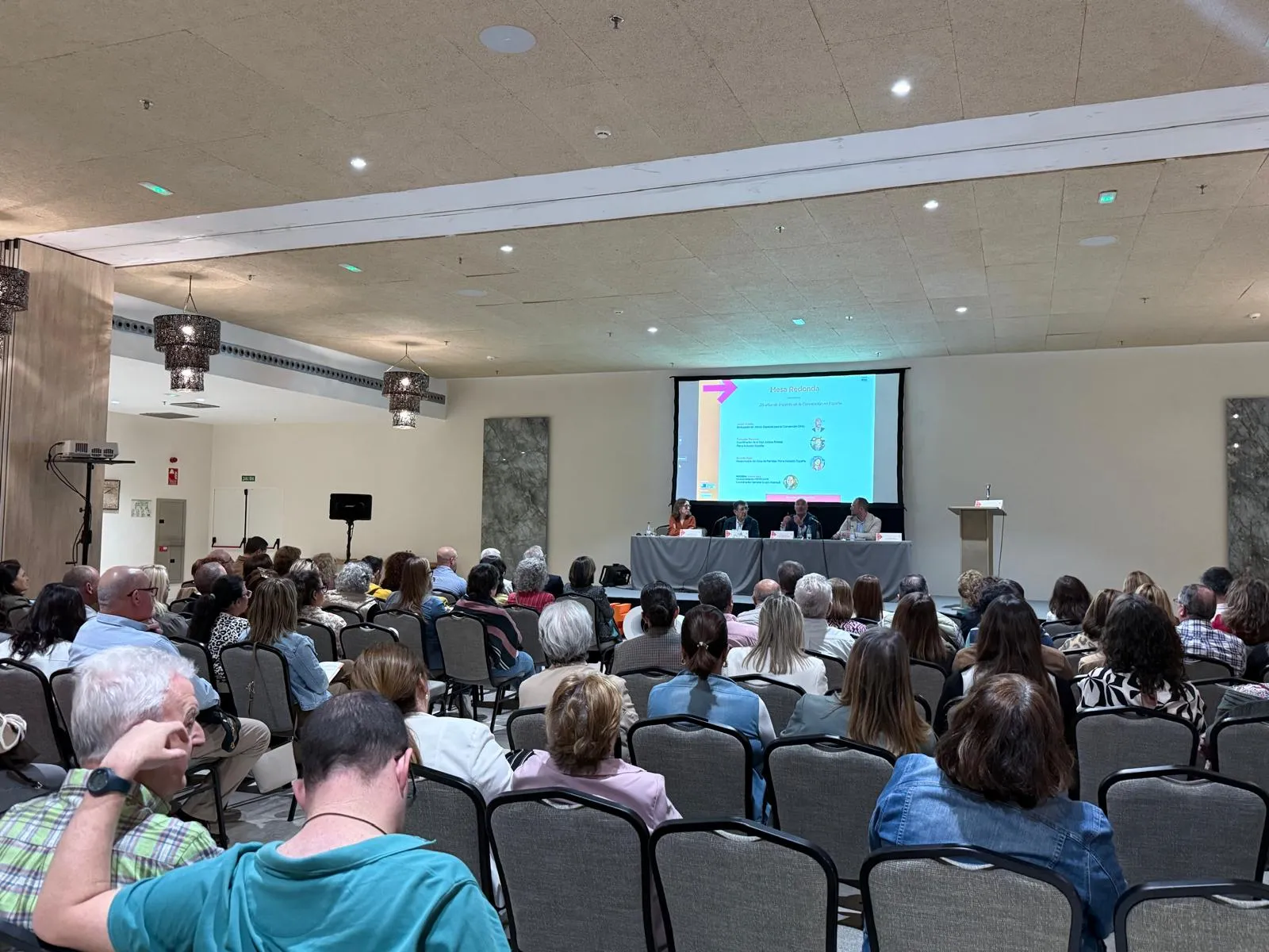 Los participantes han vuelto a contar con un punto de encuentro para resolver sus problemas y buscar soluciones
