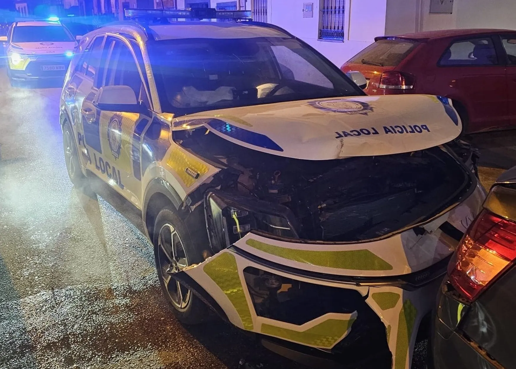 Estado en que quedó el vehículo policial