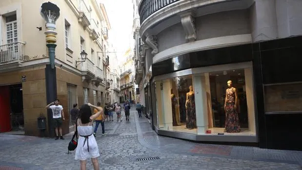 La hostelería ocupa el tercer puesto en el registro de empresas que se abrieron en el mes de marzo