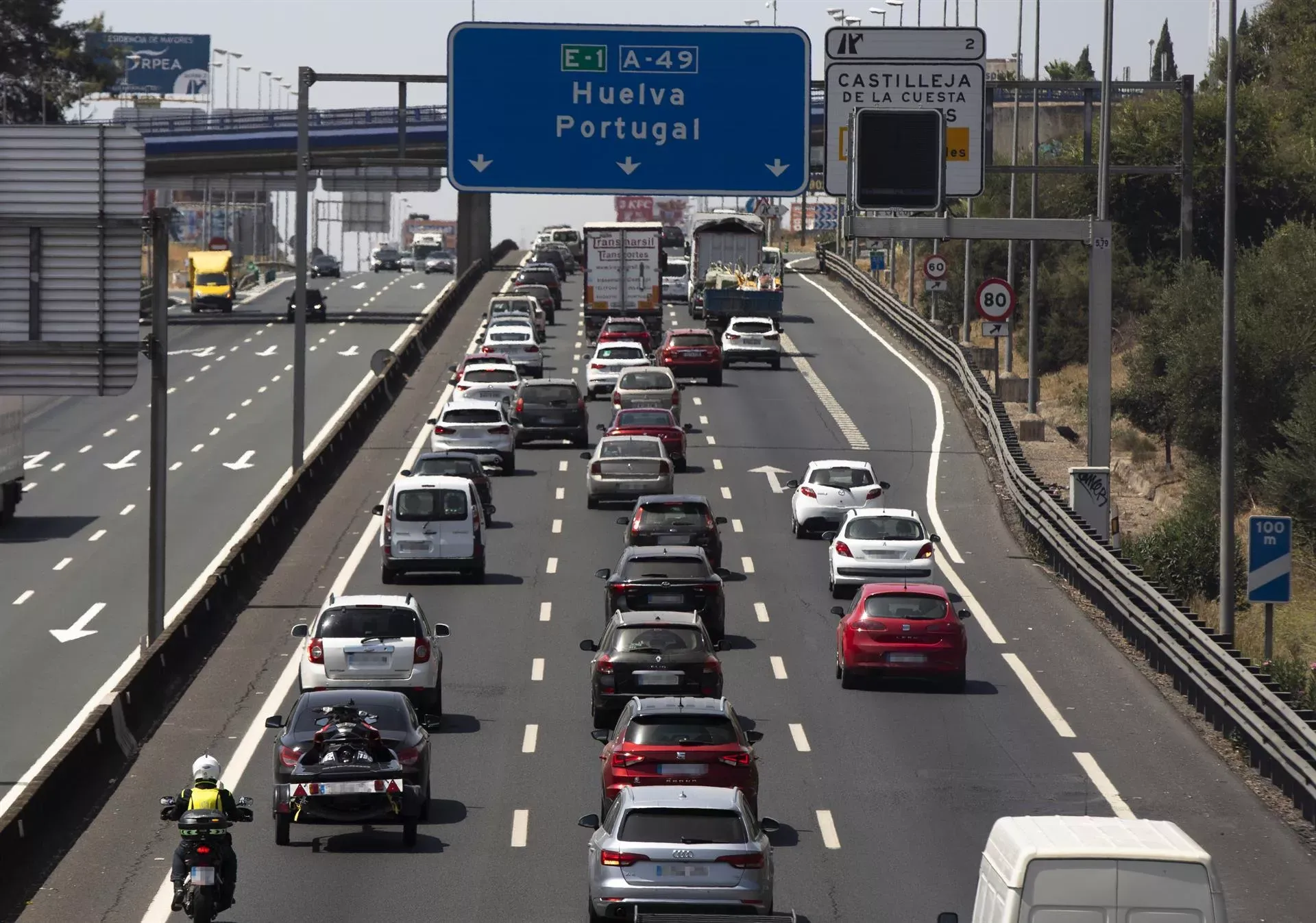 Más de 60 funcionarios y personal técnico especializado vigilarán las carreteras 