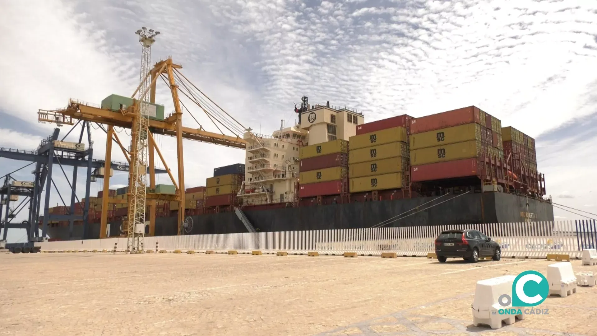 Tráfico de mercancías en el Puerto de la Bahía de Cádiz.