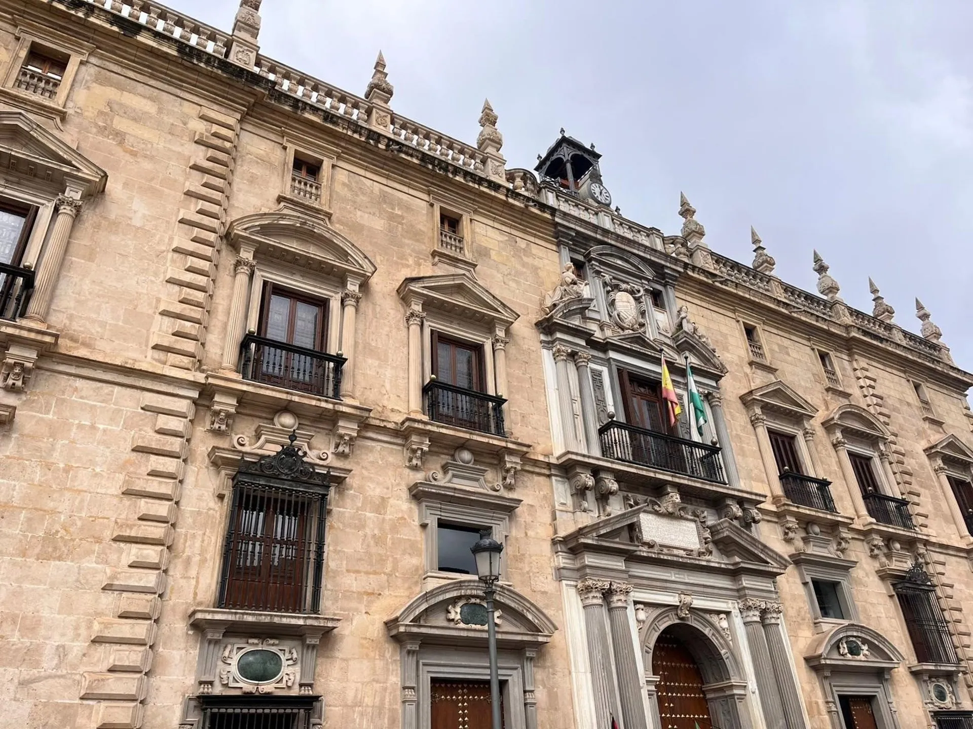 Fachada de la Real Chancillería de Granada, sede del TSJA.