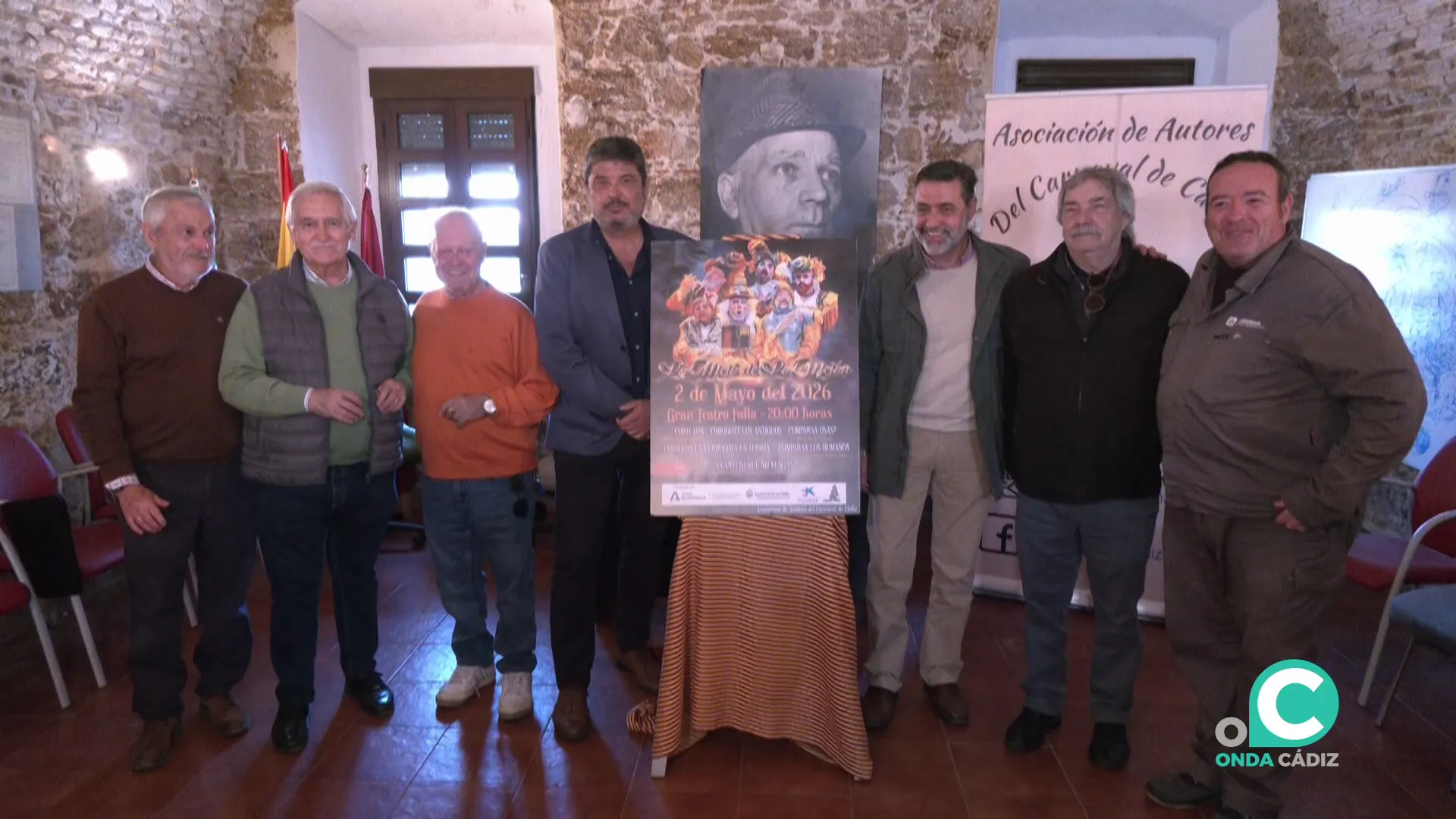 Organizadores y autoridades tras el acto celebrado este martes en el Peña Paco Alba