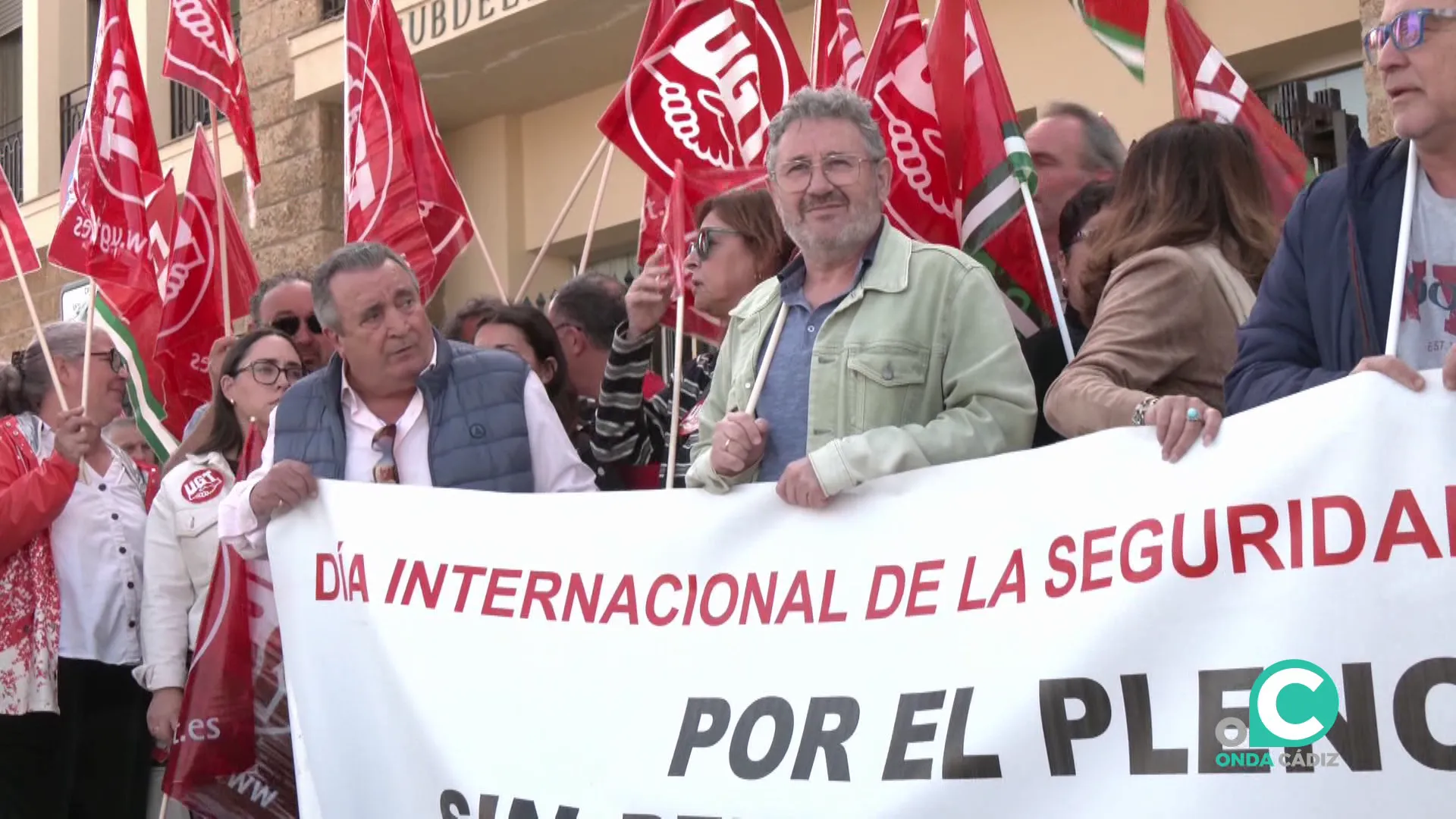 Un momento de la protesta sindical efectuada este martes en Cádiz