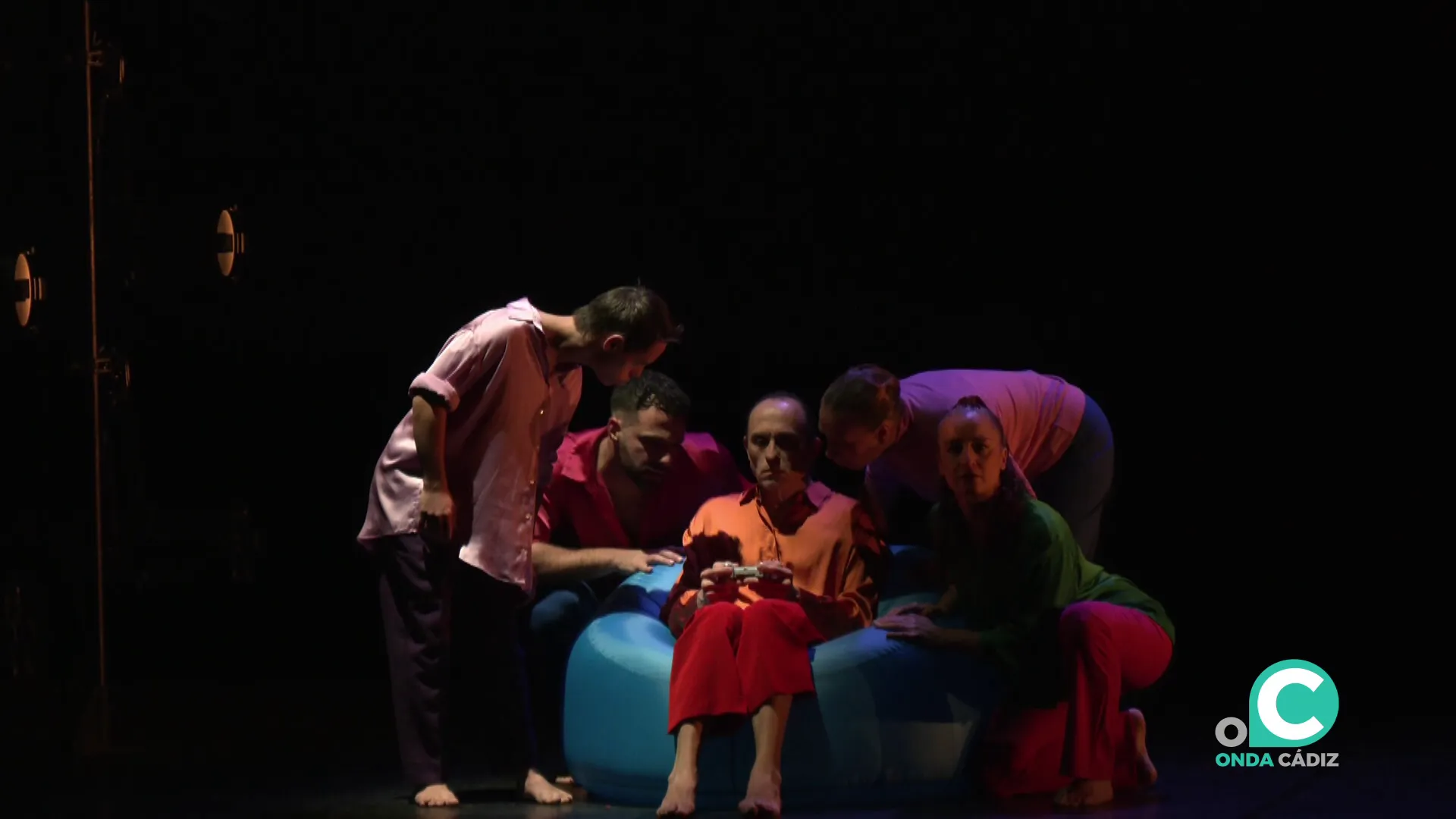 El montaje del espectáculo forma parte del Circuito Danza a Escena