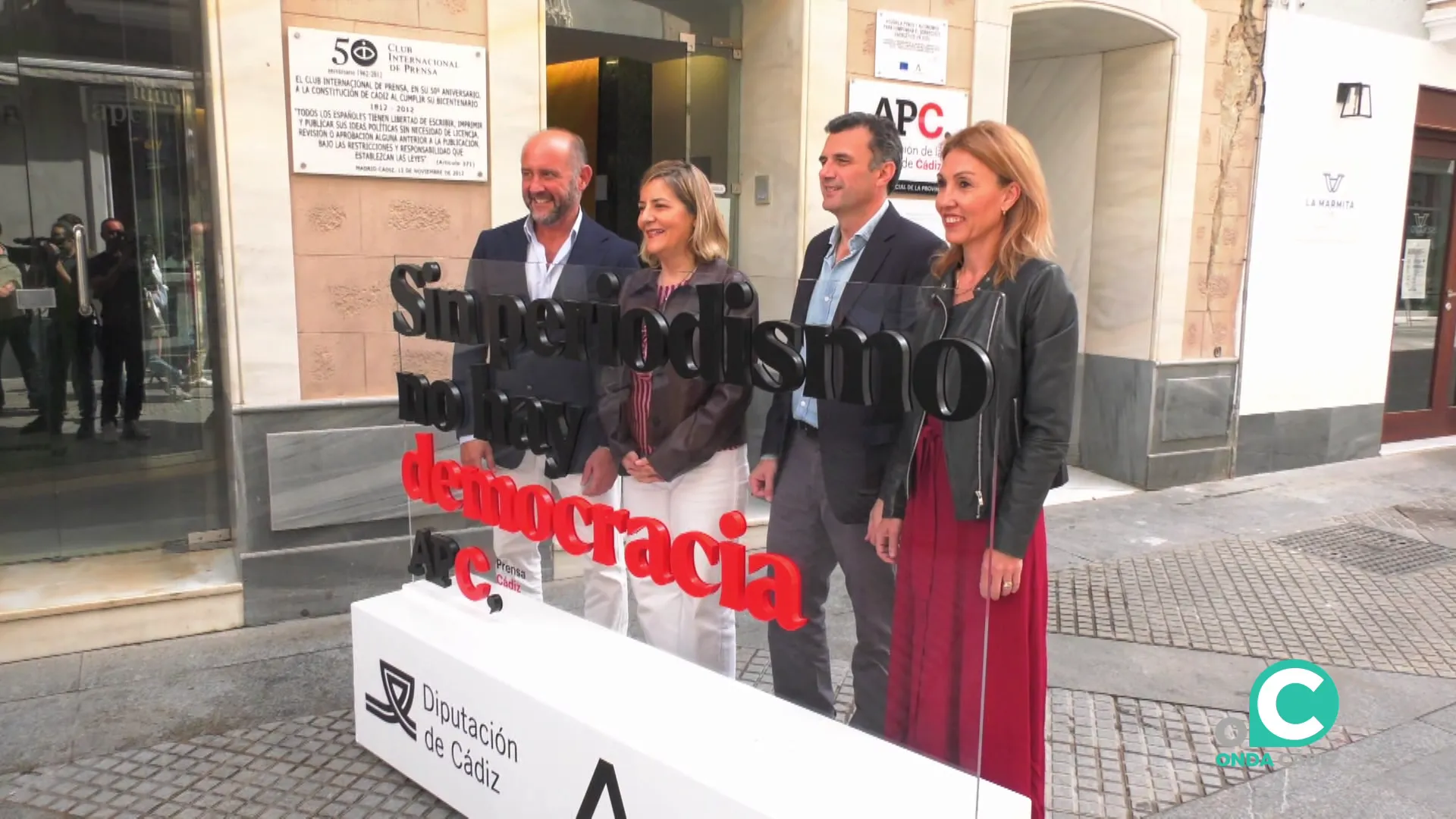 Acto de presentación de este jueves ante la sede de la calle Ancha