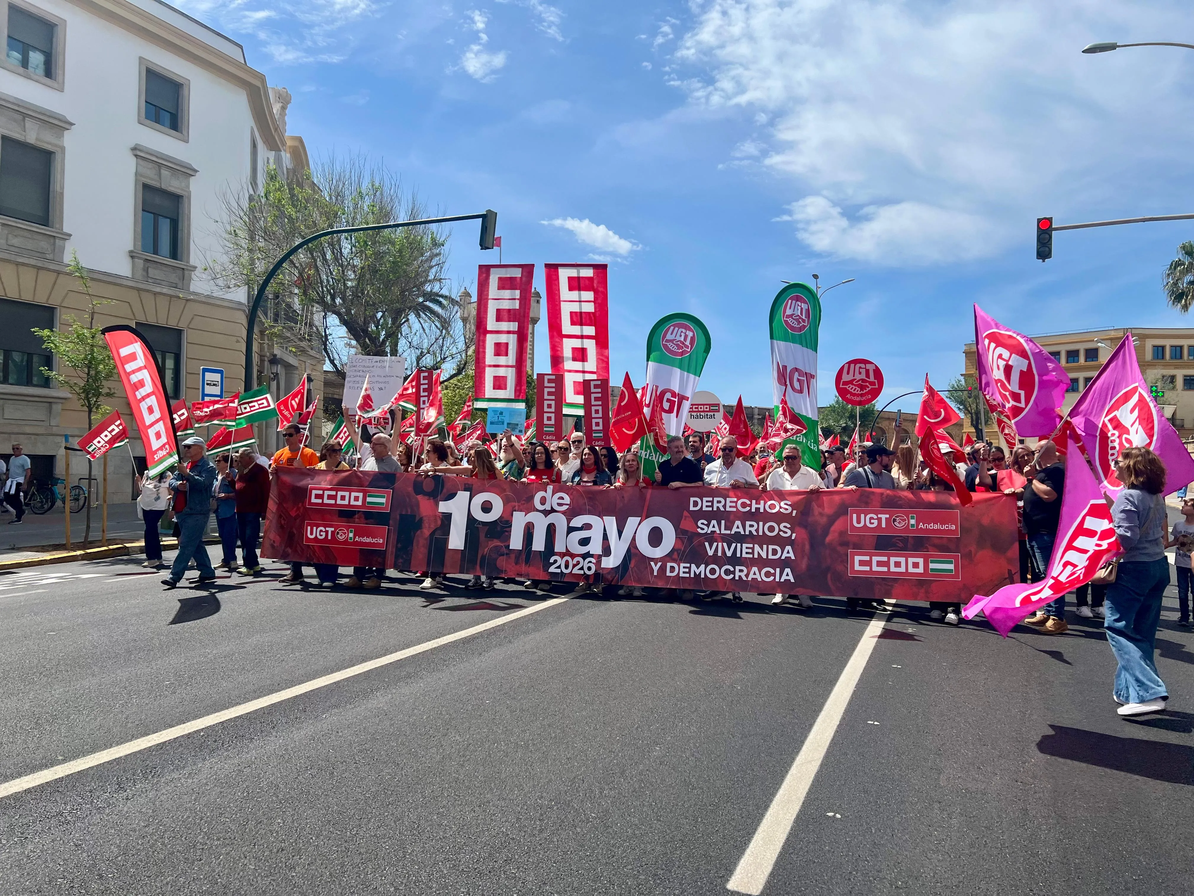 Manifestación por las calles de Cádiz con motivo del Día Internacional de los Trabajadores. 