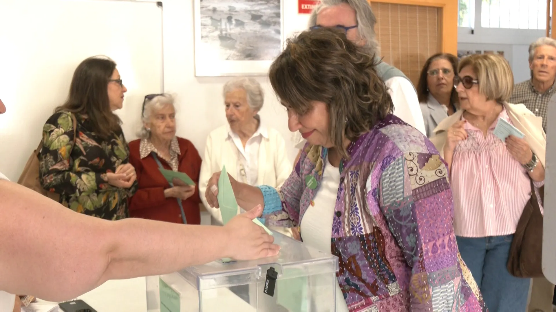 Natalia Álvarez ha ejercido su derecho al voto este domingo en la AVV. La Laguna