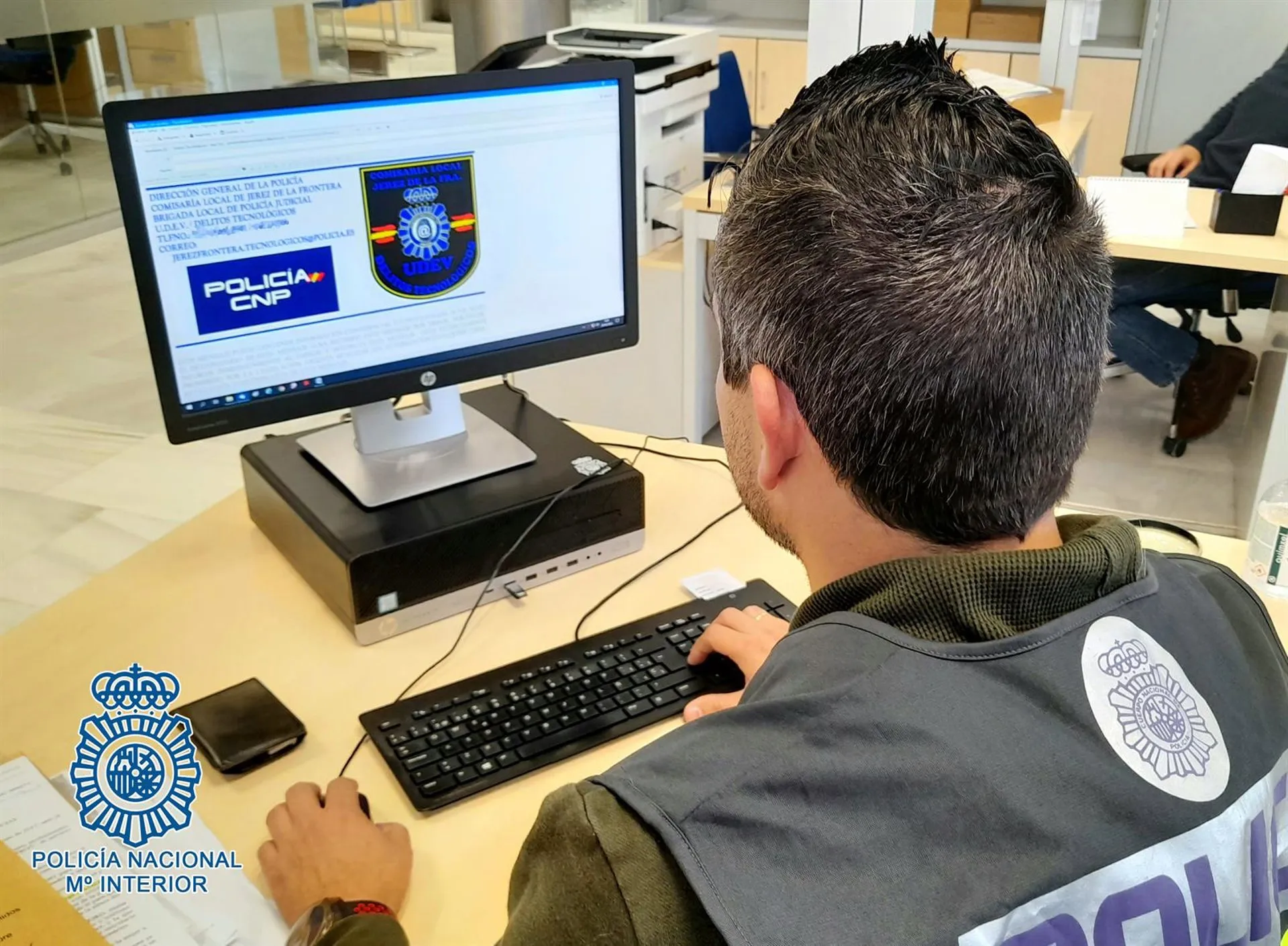Agente de la Polcía Nacional en una imagen de archivo