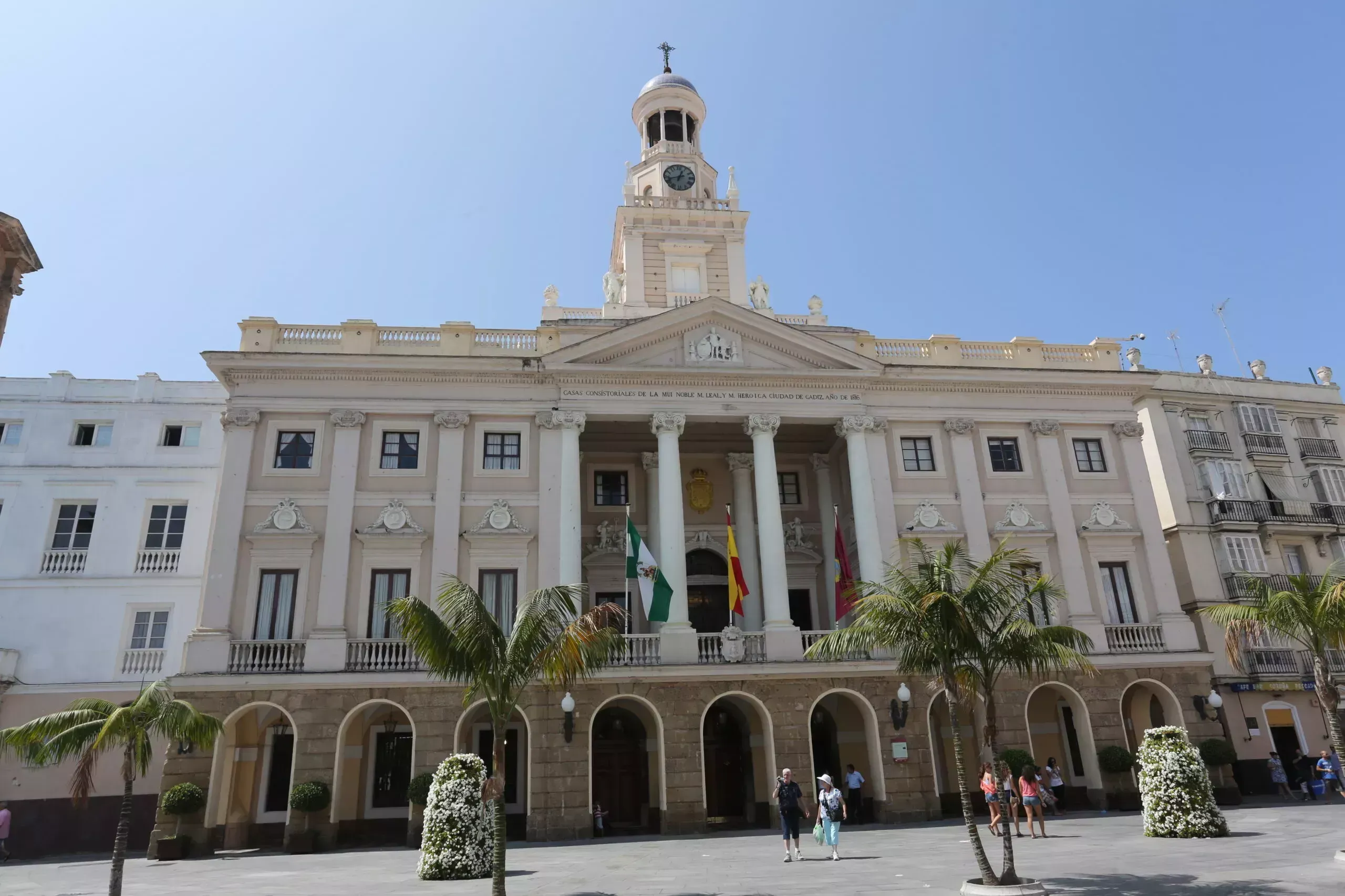 Fachada del Ayuntamiento de Cádiz 