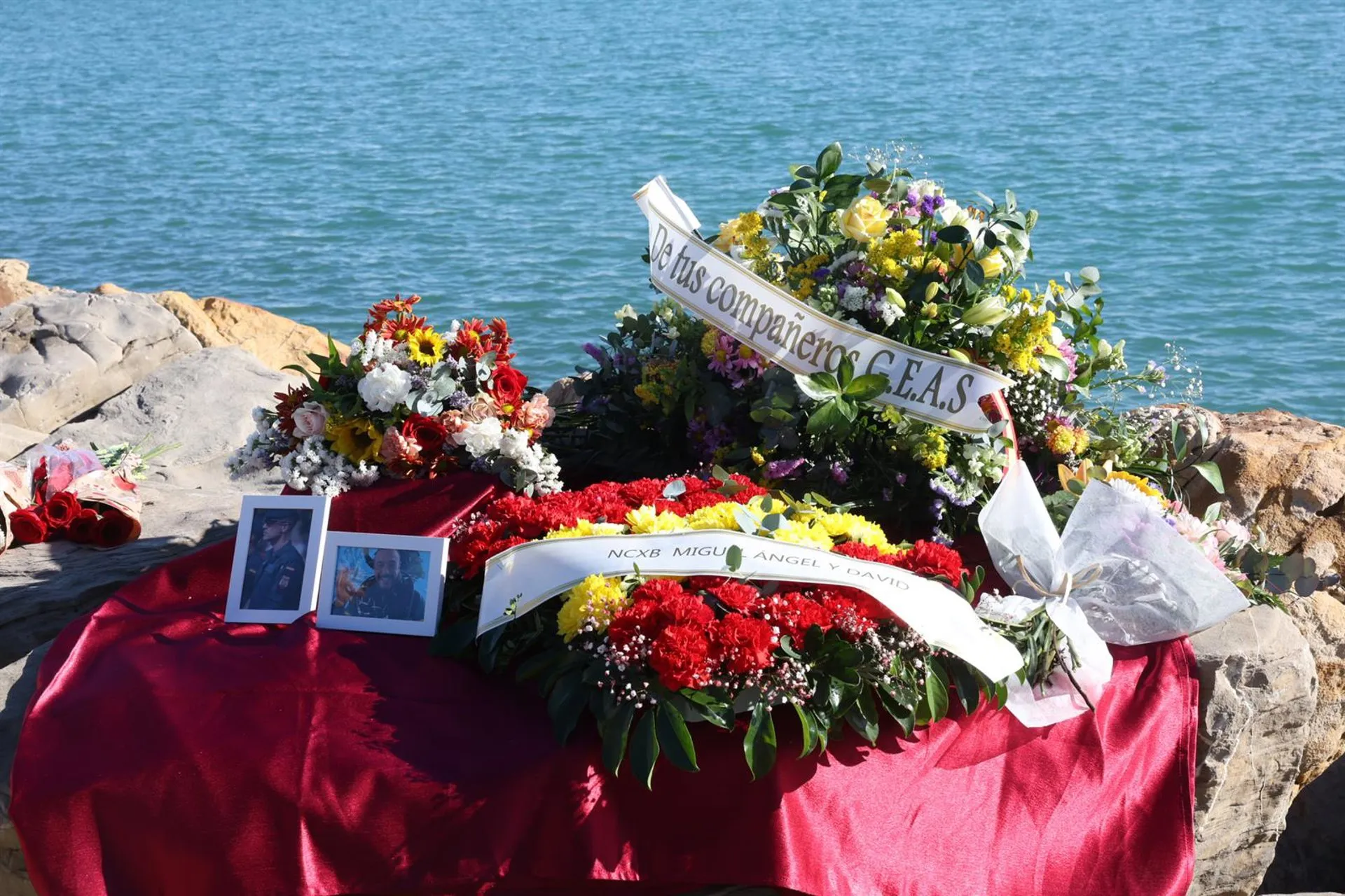  Ofrenda floral en homenaje a los guardias civiles fallecidos Barbate en 2024