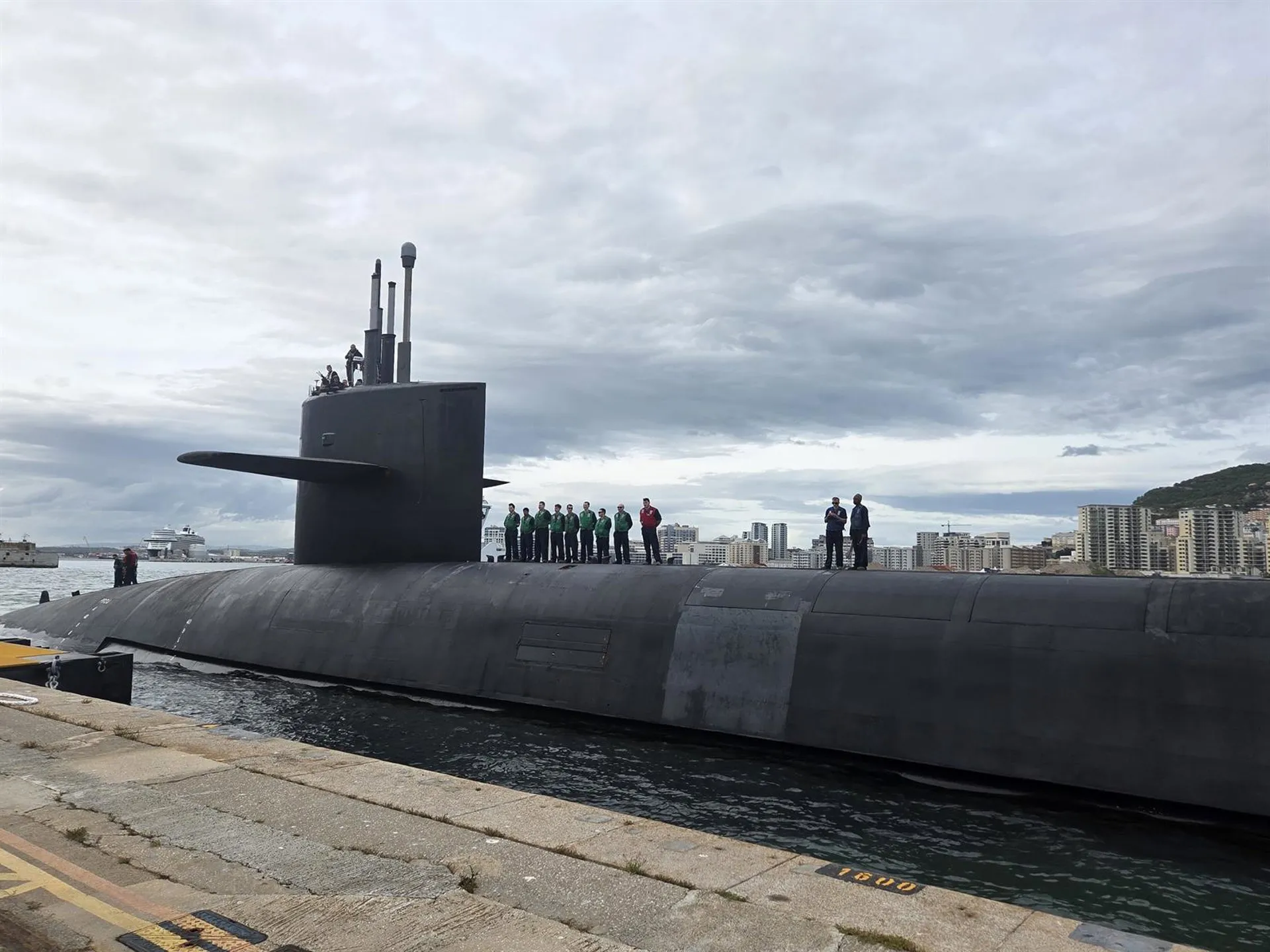 Un sumergible de tipo Ohio en el muelle gibraltareño