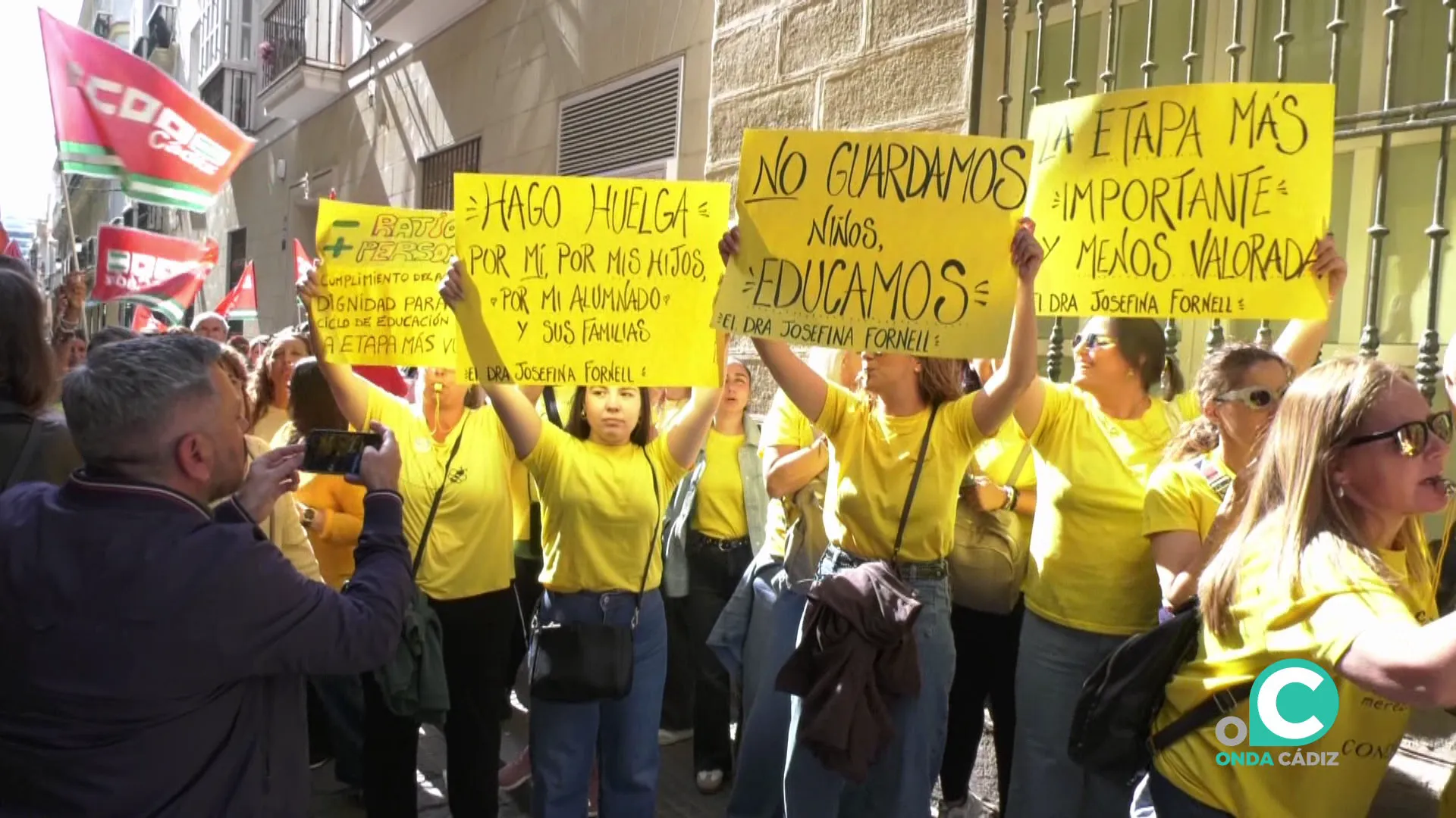 Un momento de la protesta este jueves en la capital gaditana