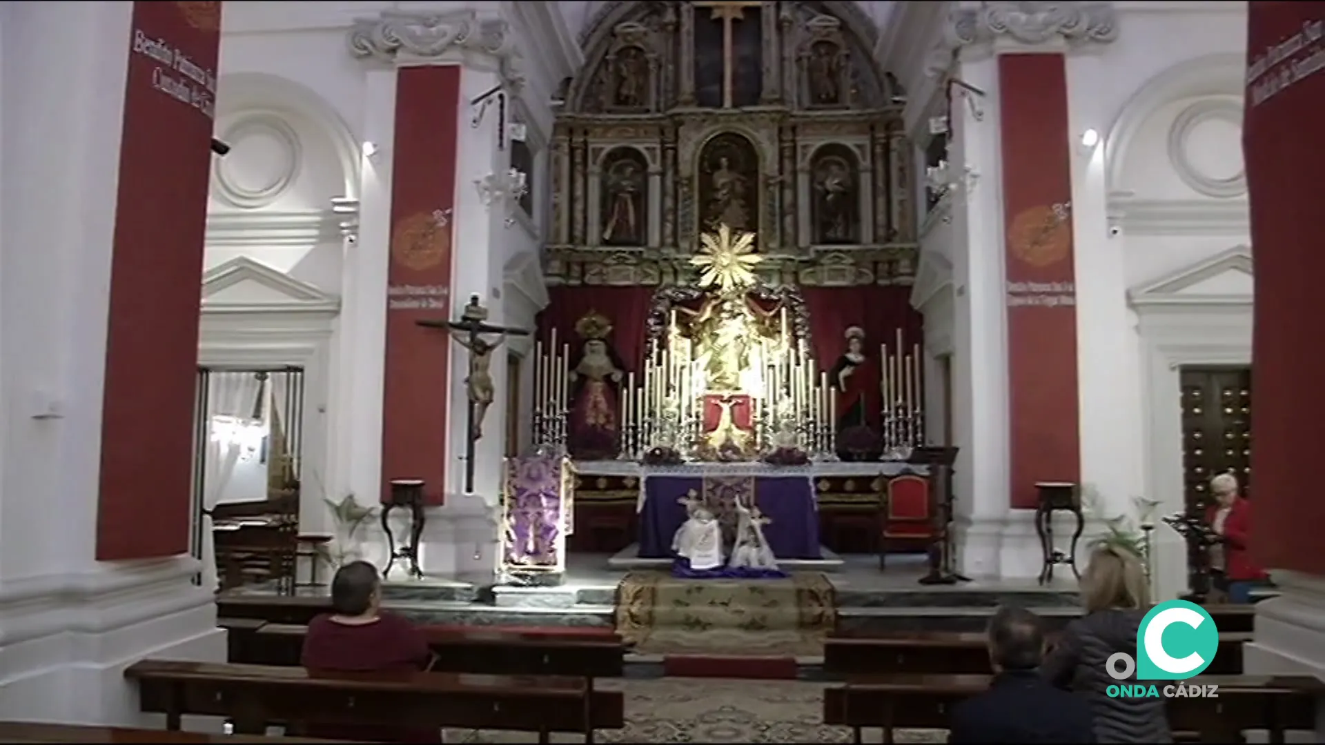 Interior del templo de San José en la capital gaditana