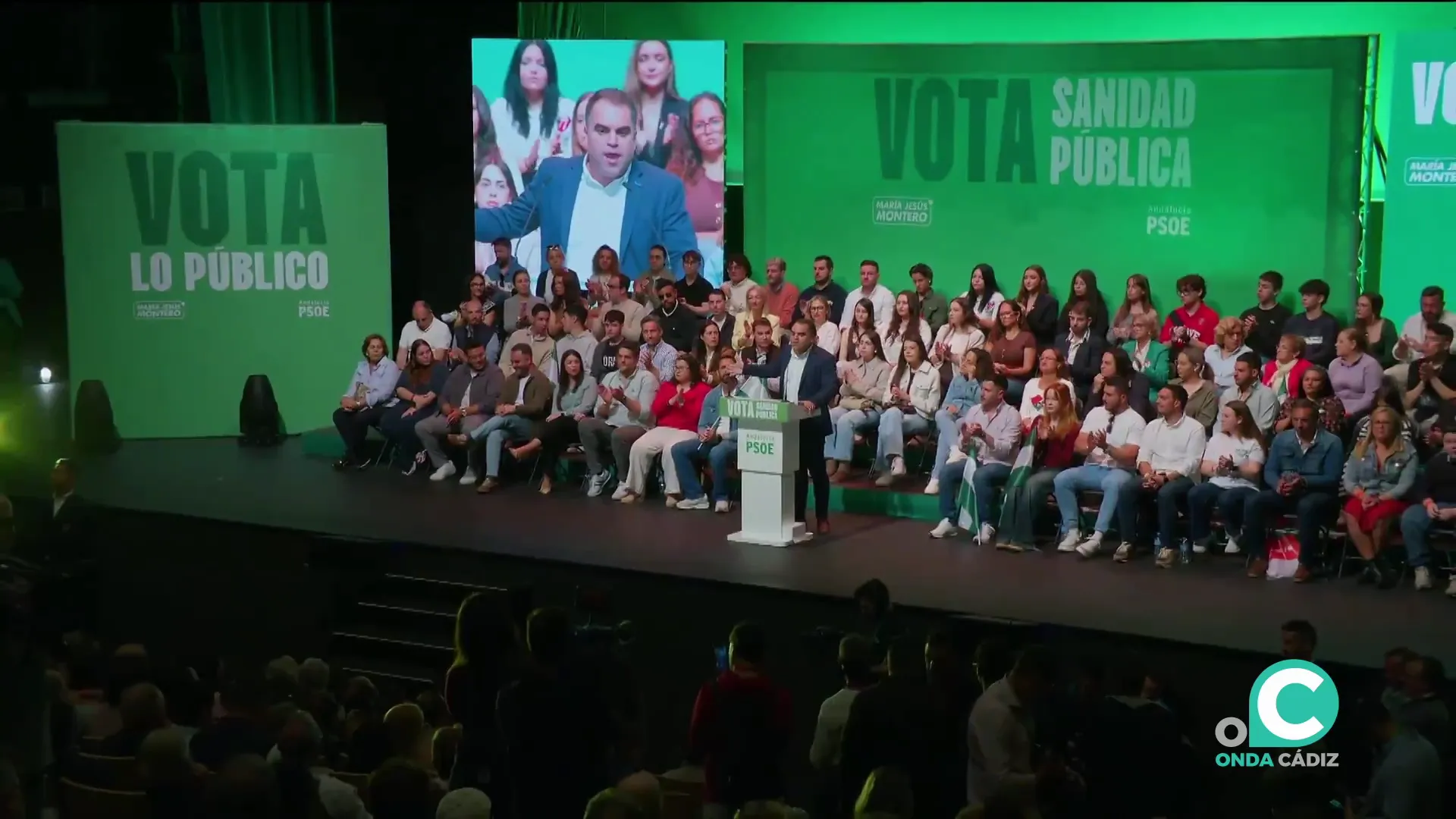  Juan Cornejo durante su intervención en el mitin de la localidad gaditana de La Linea