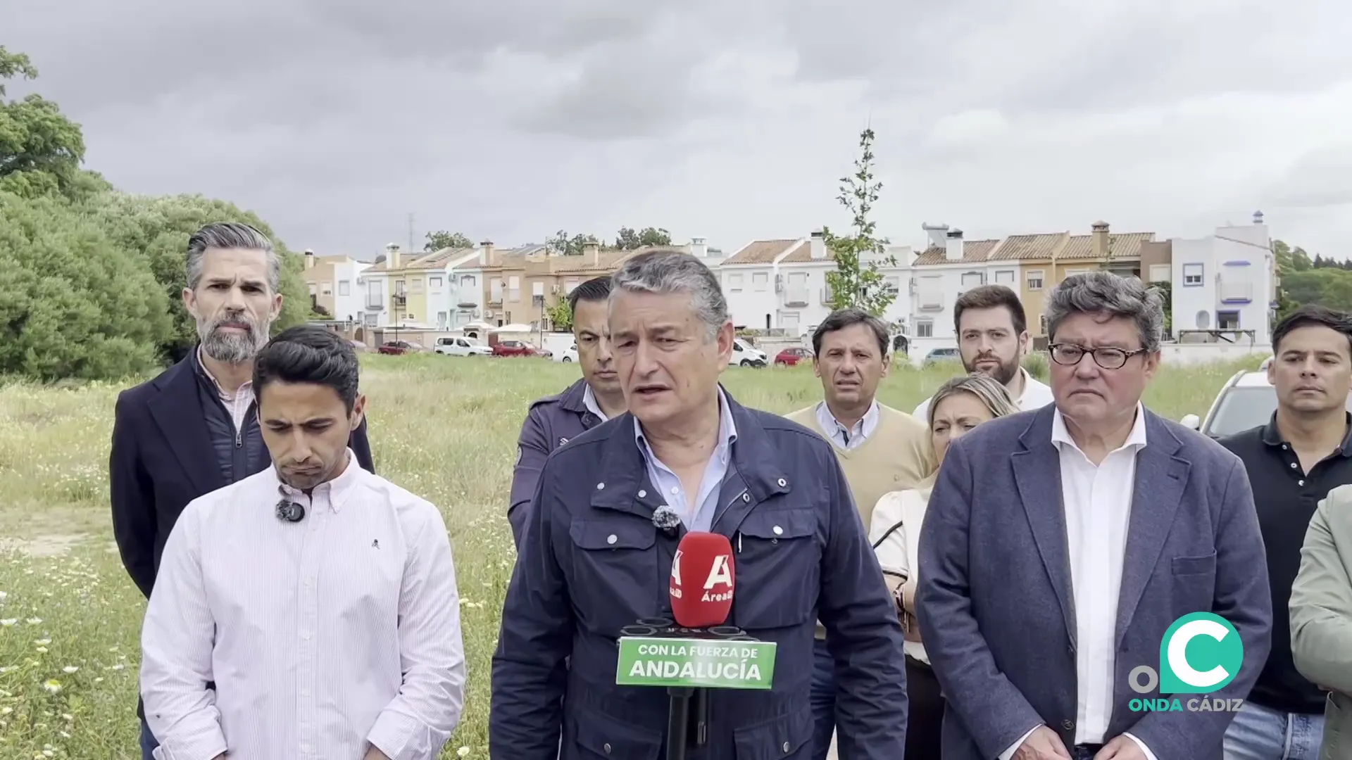 Sanz durante suintervención ante los medios 