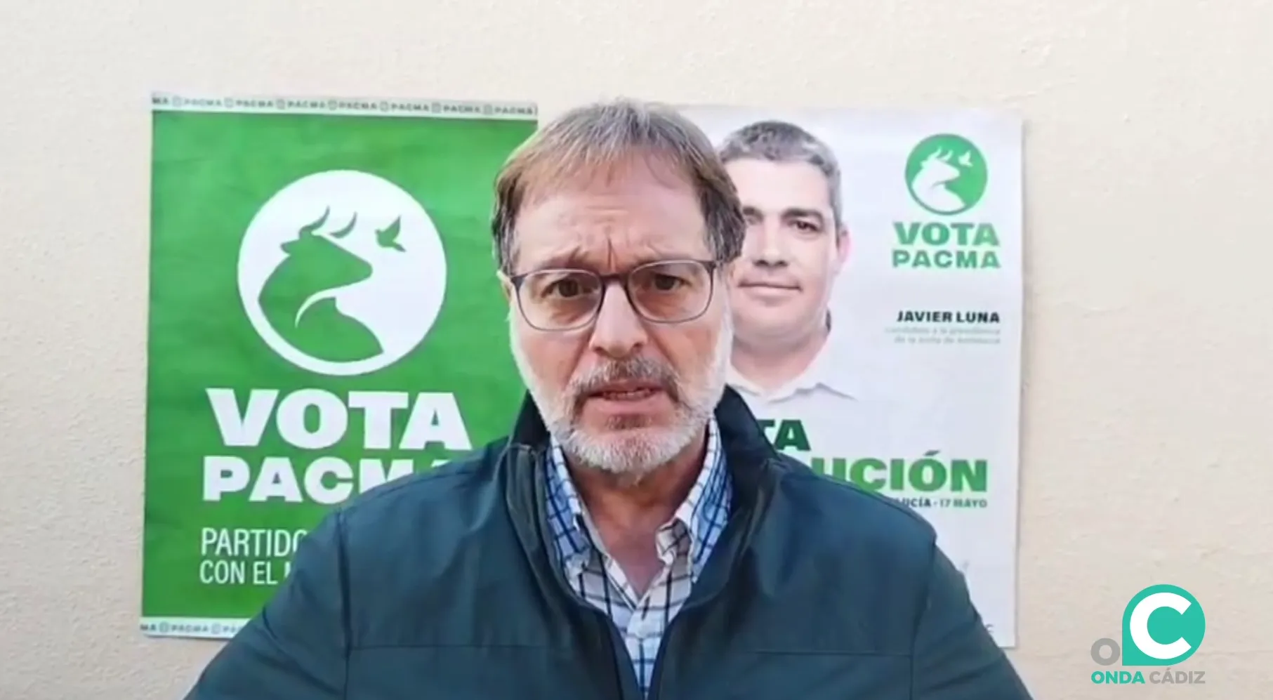 Marcelino Laínez candidato de PACMA por la provincia durante una intervención