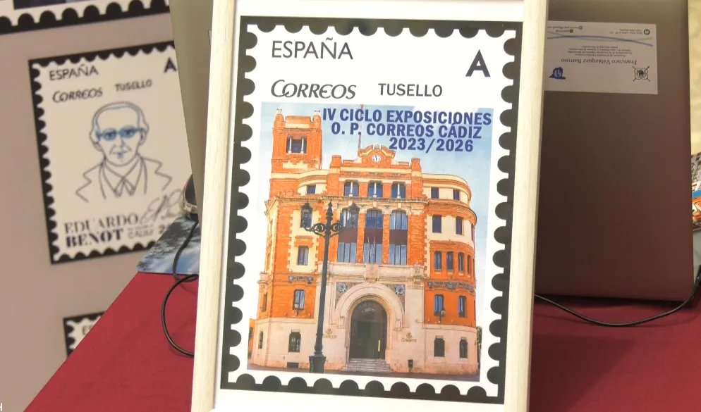 Correos pone en circulación un sello con la oficina de la plaza de las Flores como protagonista.
