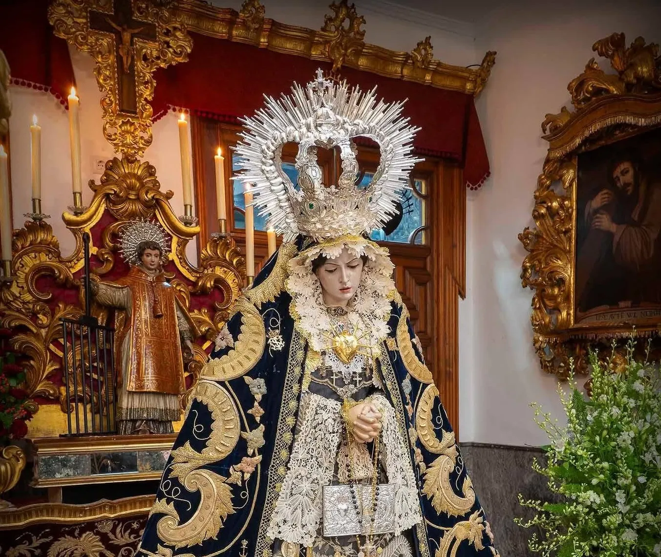 La Orden ha querido sumarse a los actos del 300 aniversario de la parroquia con la imagen de San Lorenzo en el altar