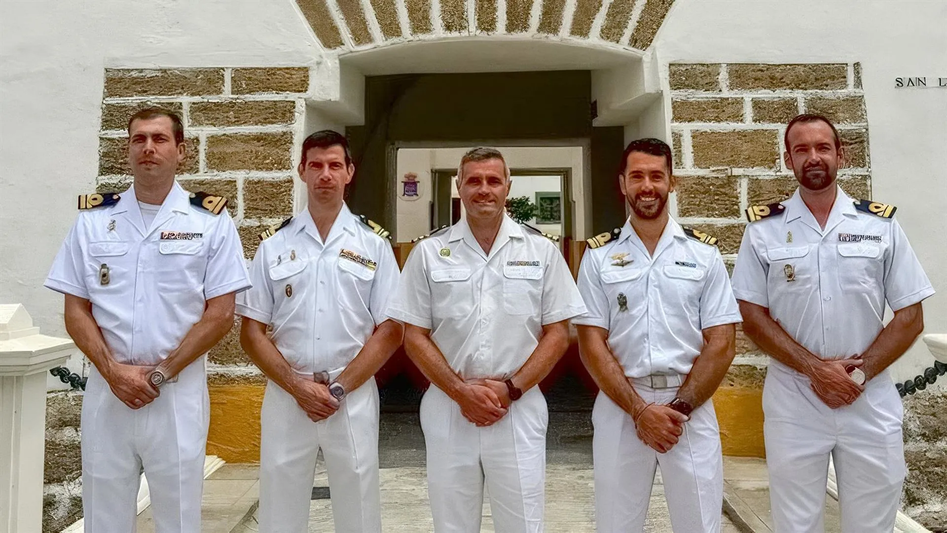 Los nuevos comandantes en la Estación Naval de Puntales en Cádiz