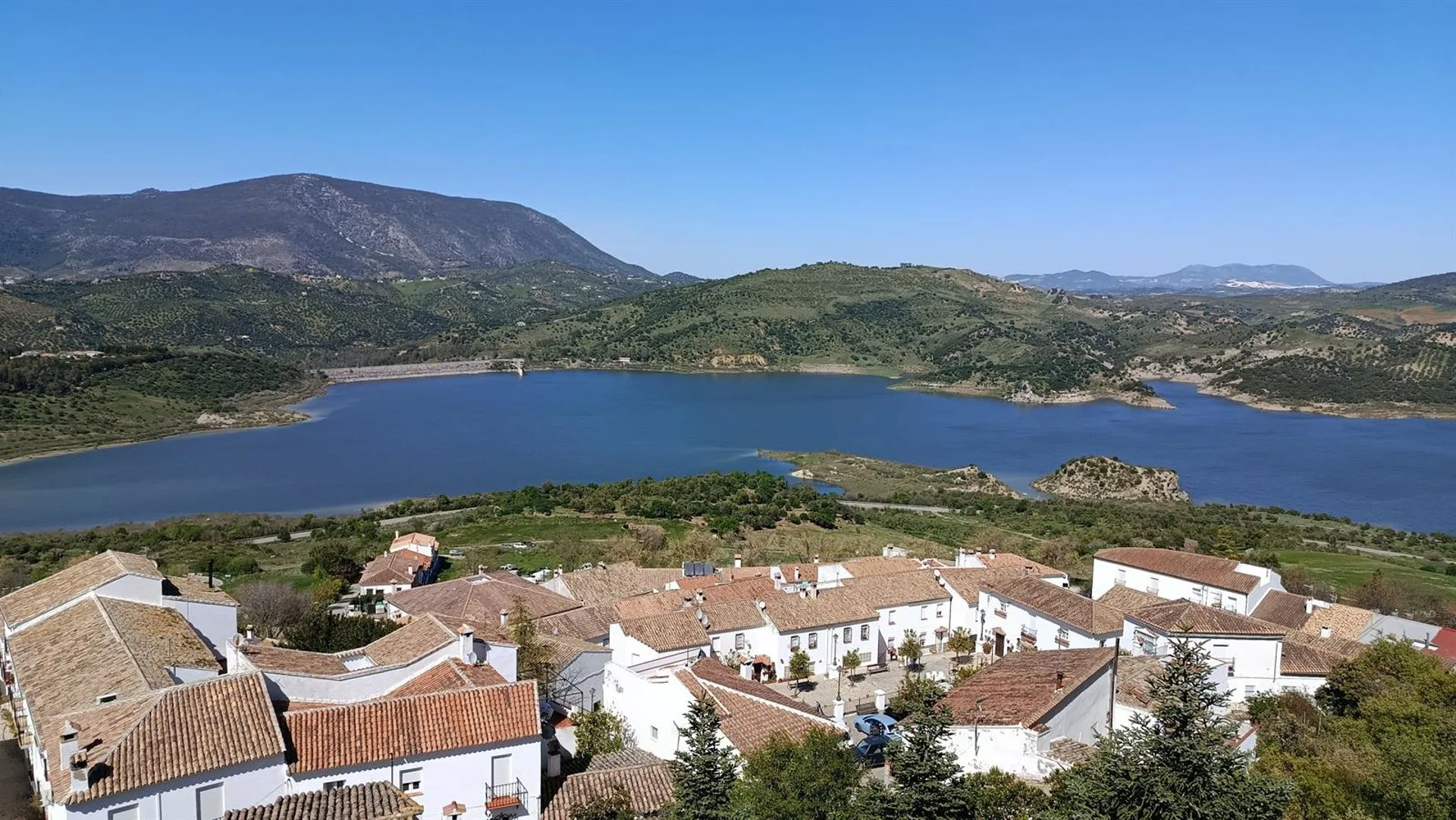 Vista del embalse de Zahara-El Gastor.