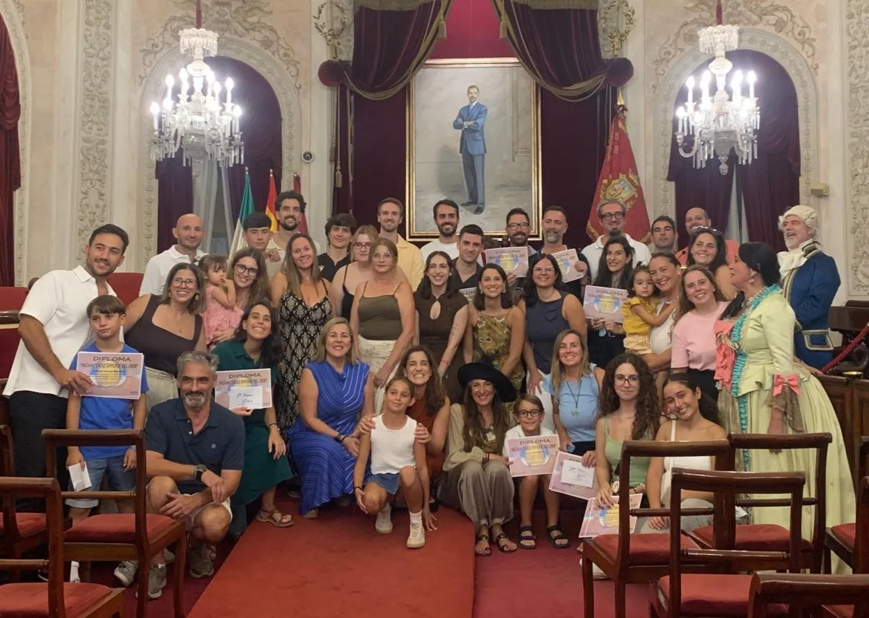 Los ganadores de la yincana del Emporio del Orbe. 