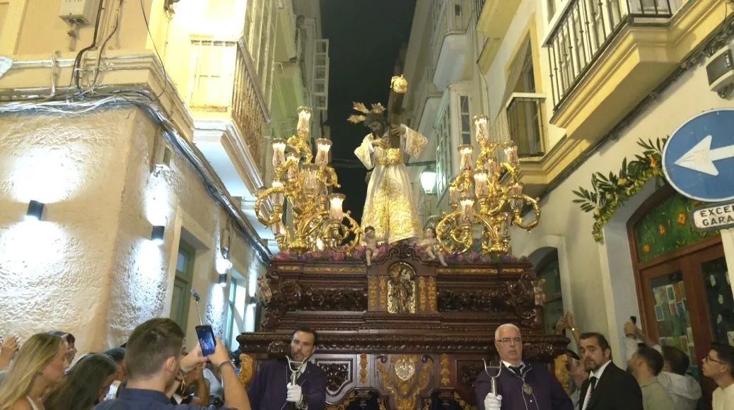 El Nazareno del Amor celebra 75 años de devoción en la ciudad.