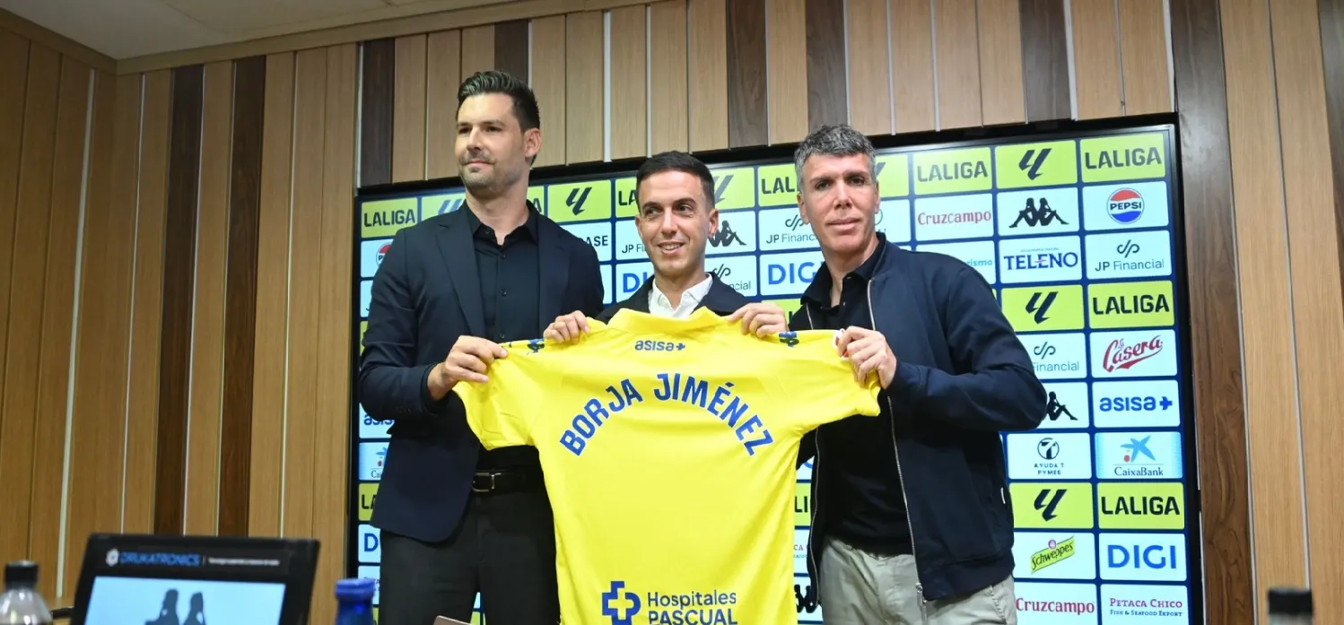 En la foto; Mario Fuentes, Borja Jiménez y Javier Muiños
